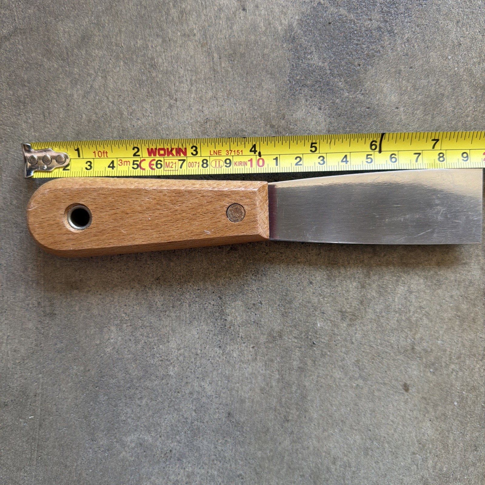 Wood Handled Steel Blade Putty Knife