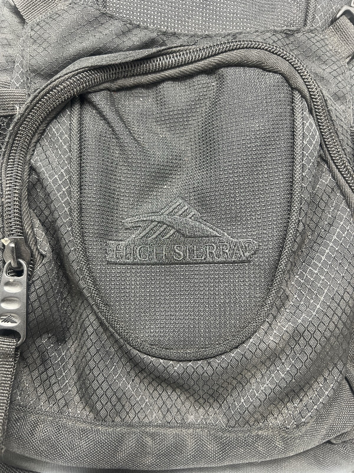 High sierra Drench Hydration Pack Intel Summit NWT