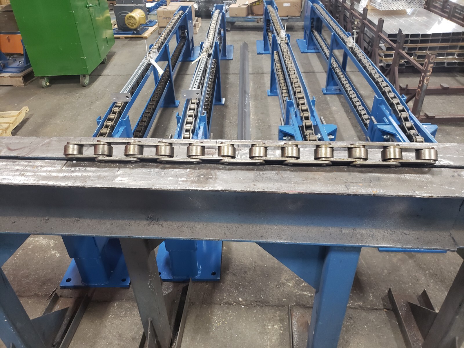 CHAIN RIVETED