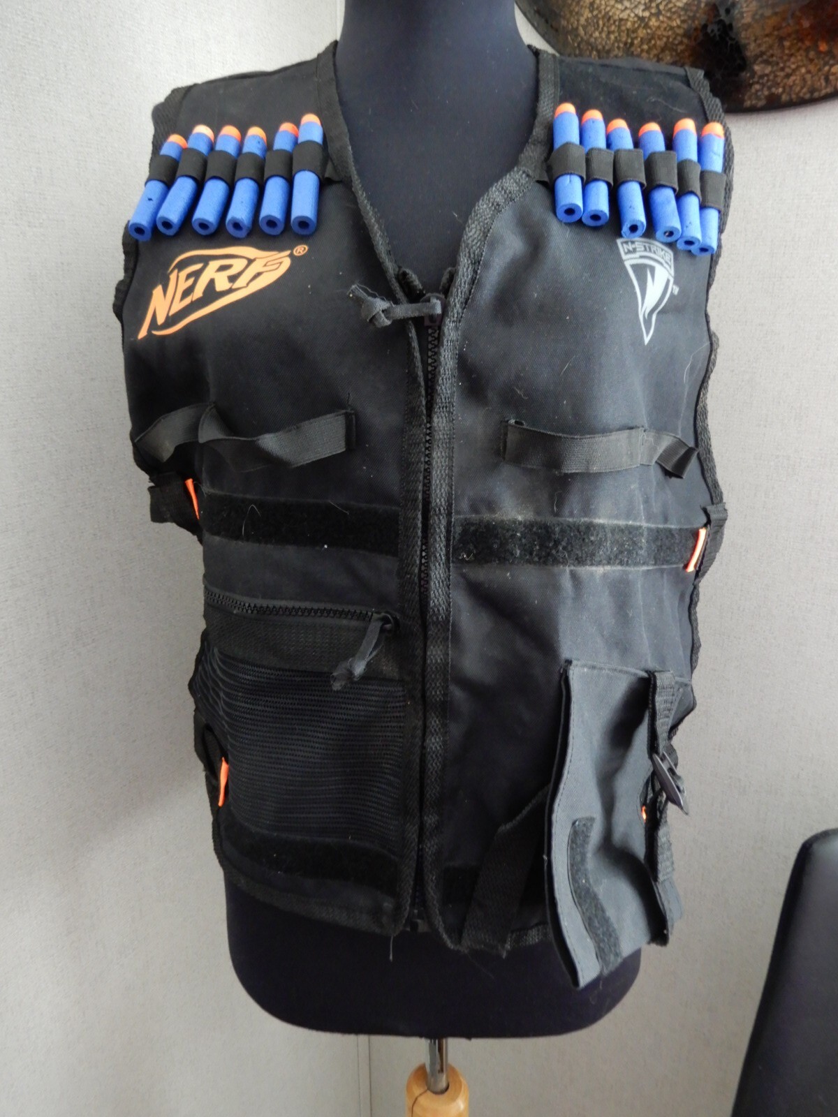 Hasbro Nerf N Strike Gear Tactical Vest with Storage Pockets Ammo Holder