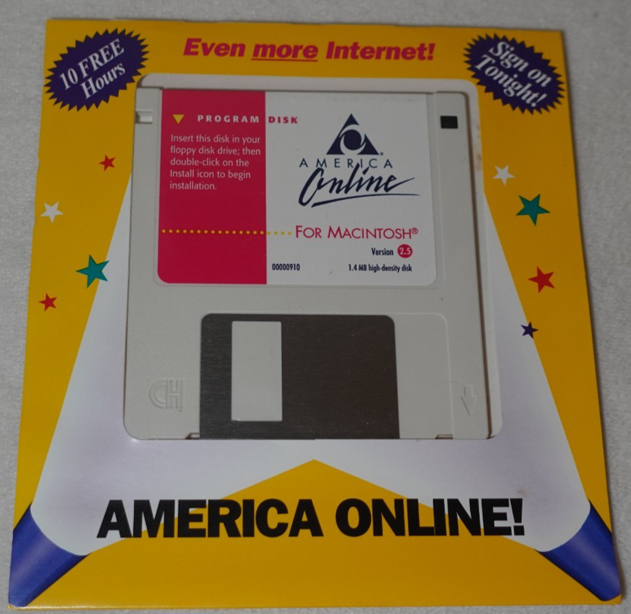 America Online Macintosh Version 2.5 1990s New Sealed 3.5" Program Disk Unused