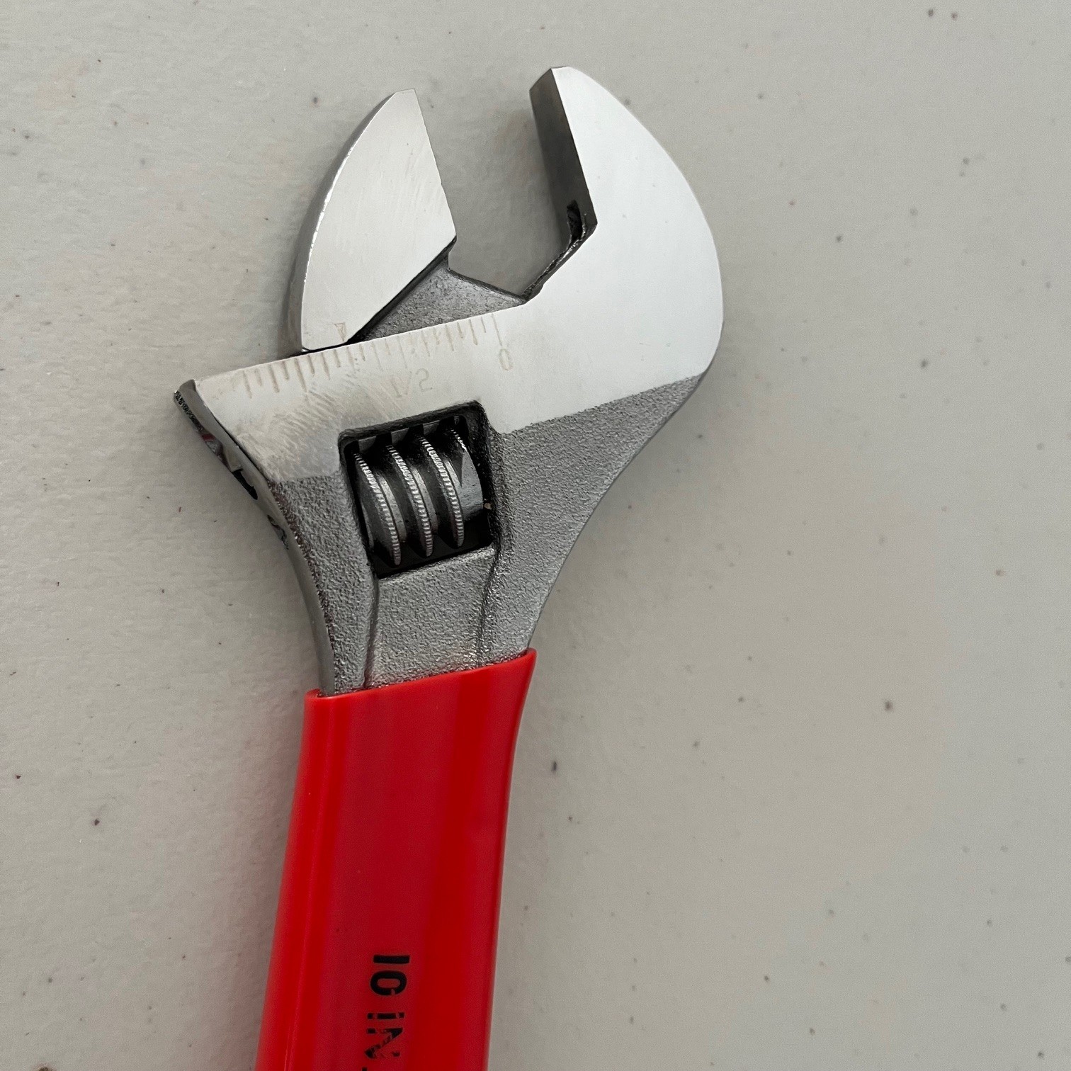 CRESENT WRENCH RED HANDLE 10 IN NICE CONDITION!!