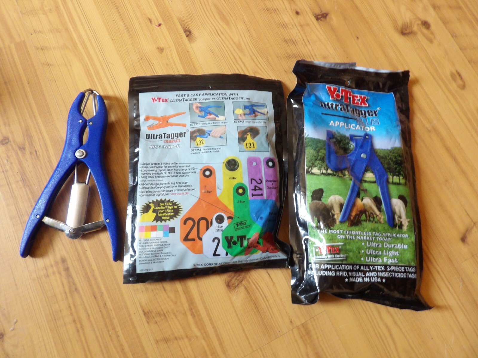 Y tex 2 piece ear tag system 25 tags blue, Ulra tagger plus, another tool