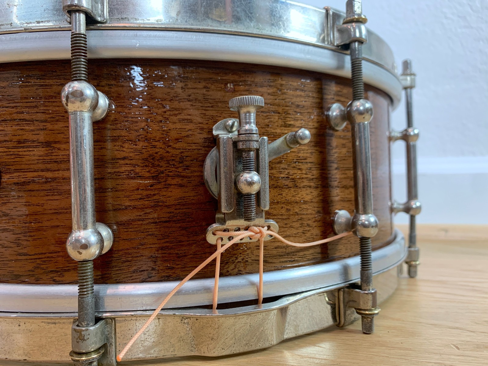 LUDWIG Professional Model 5x14 10-Lug Snare Drum Solid Walnut Shell 1920s Vtg