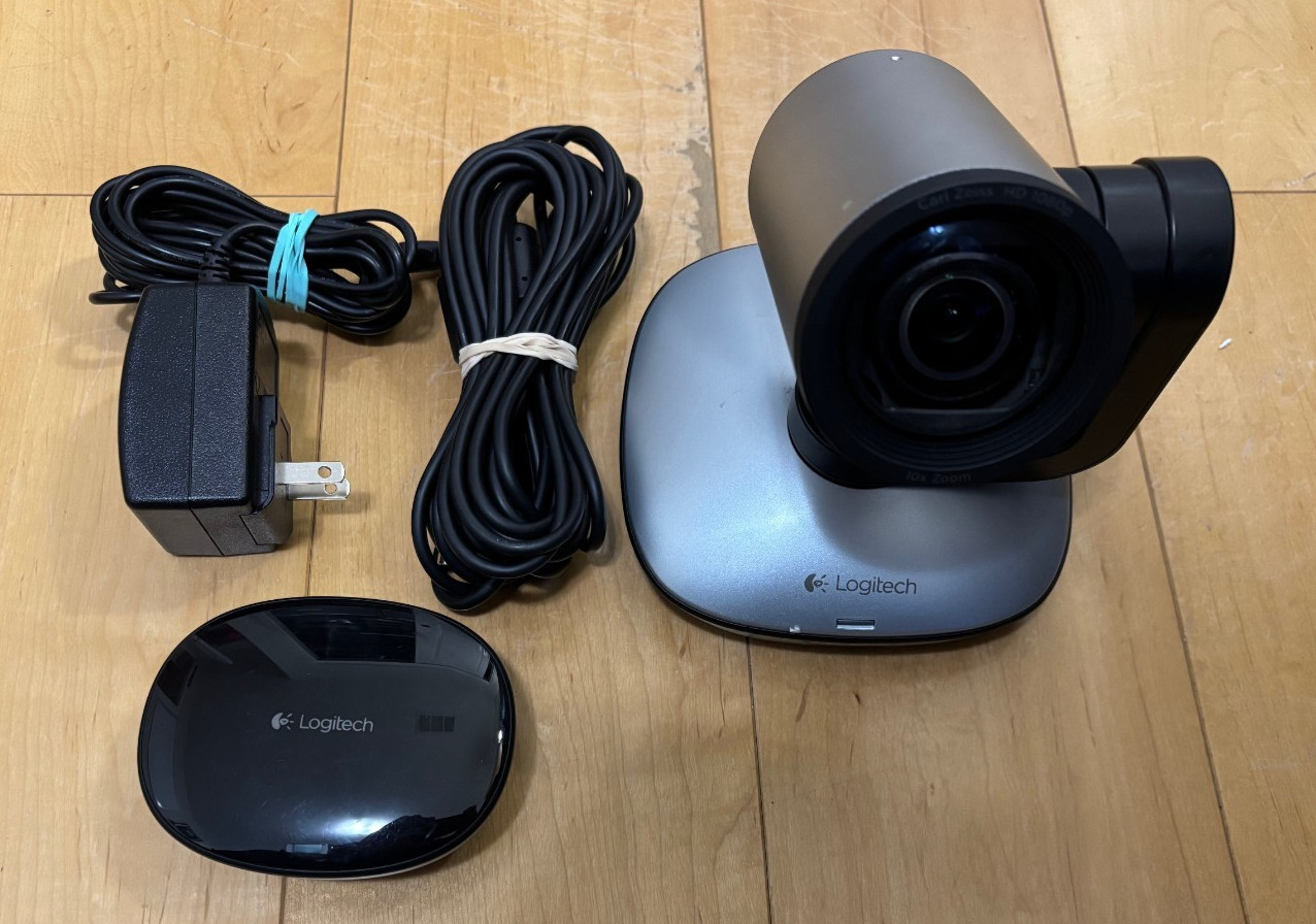 Logitech  1080p Video Conferencing System V-U0032 camera V-U0033 hub
