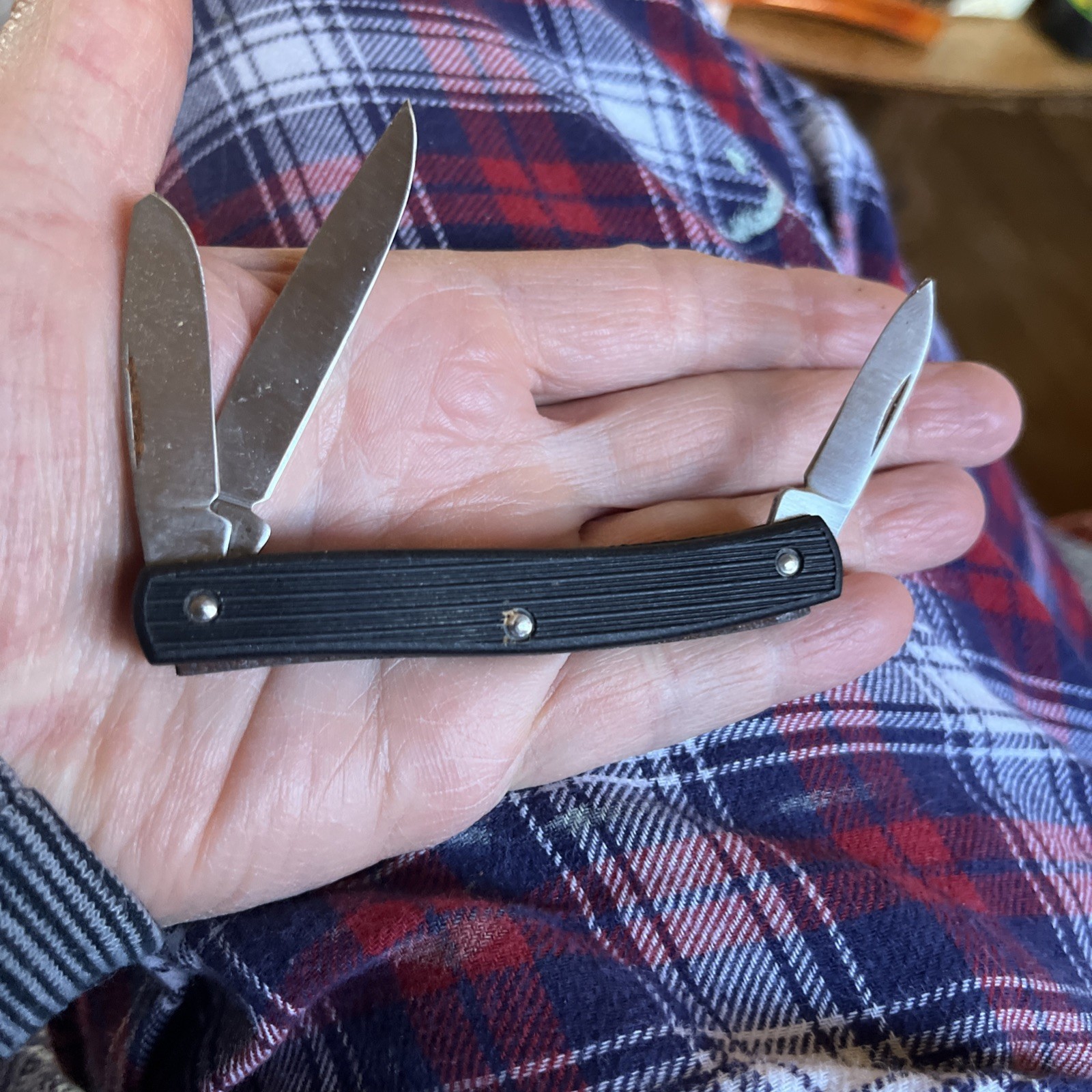 Imperial Ireland for Ducks Unlimited, 3 Blade Black Folding Pocket Knife