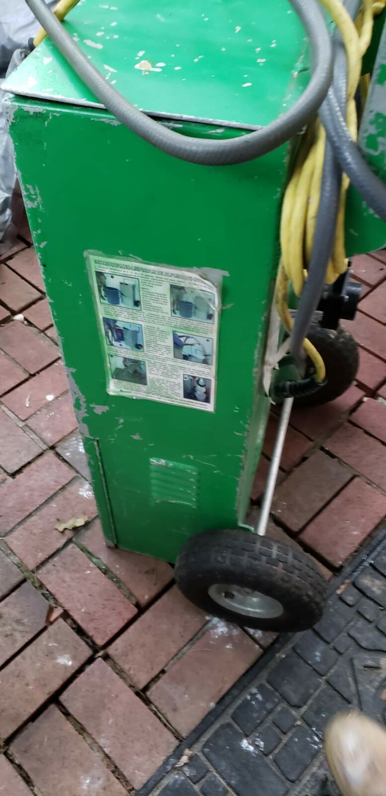 Carpet + Tile Cleaning Equipment (complete equipment)