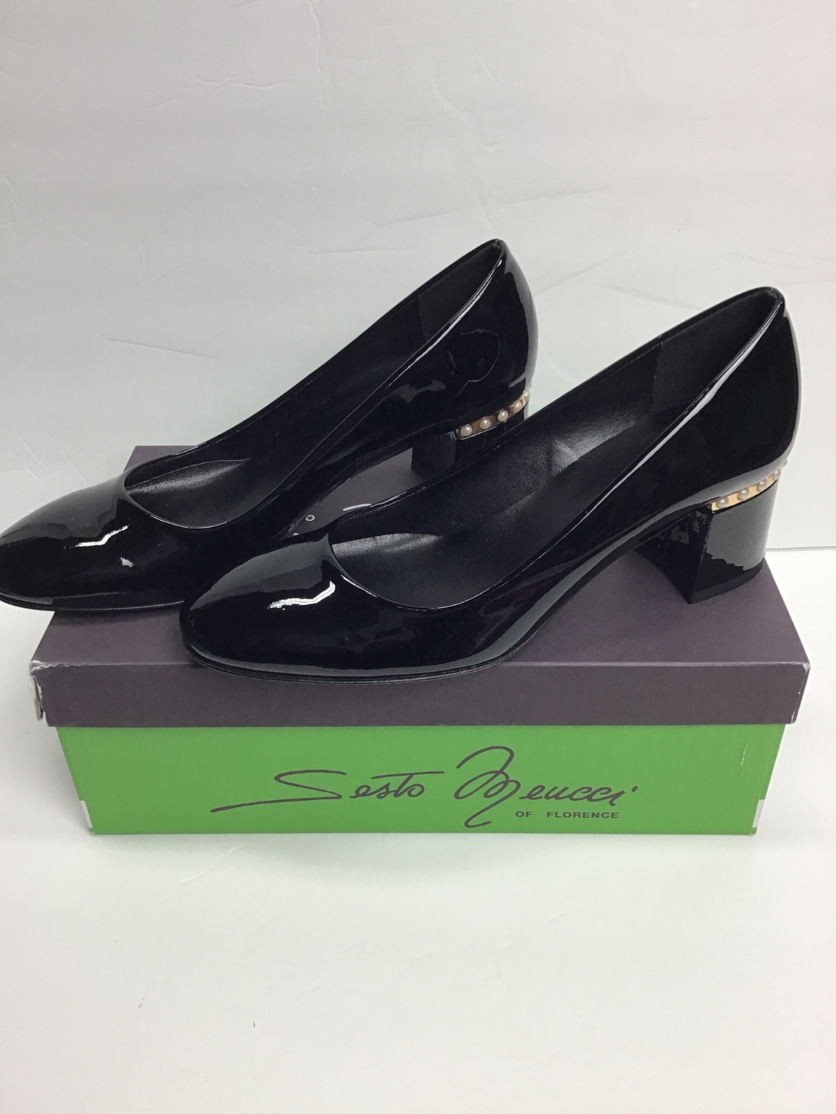 NIB-Sesto Meucci- Patent Leather, “Meta Pump” with Pearls,size 8N