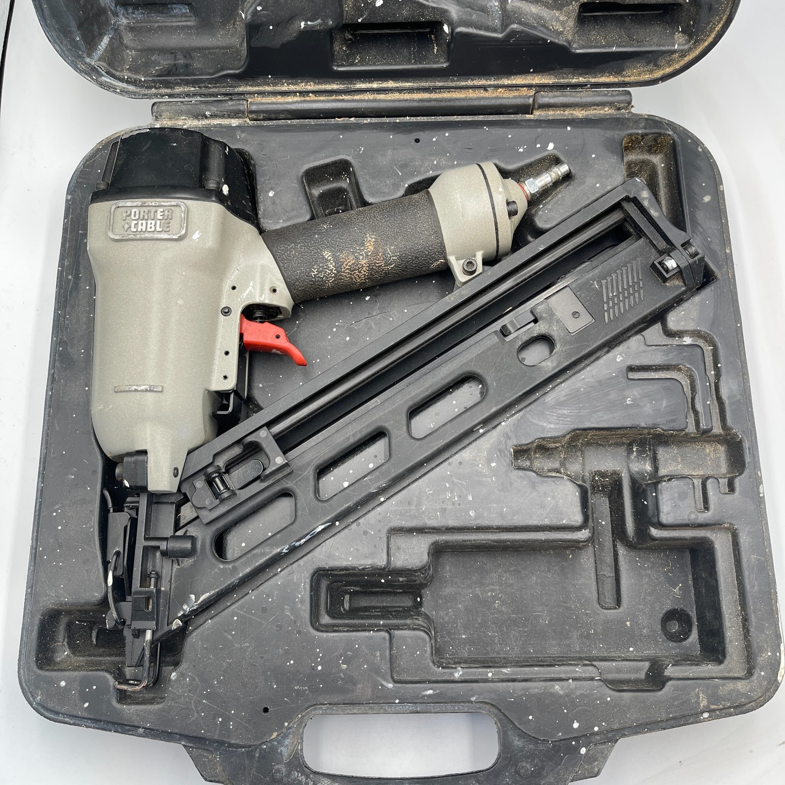 Porter Cable Pneumatic Framing Nail Gun Gray Black Heavy Duty Compact with Case