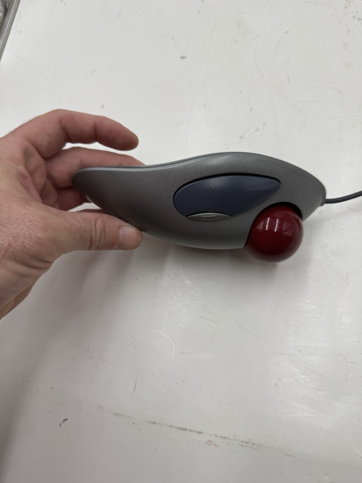 Logitech Trackman Marble T-BC21 Mouse Ergonomic 4 Buttons (TESTED AND WORKING)