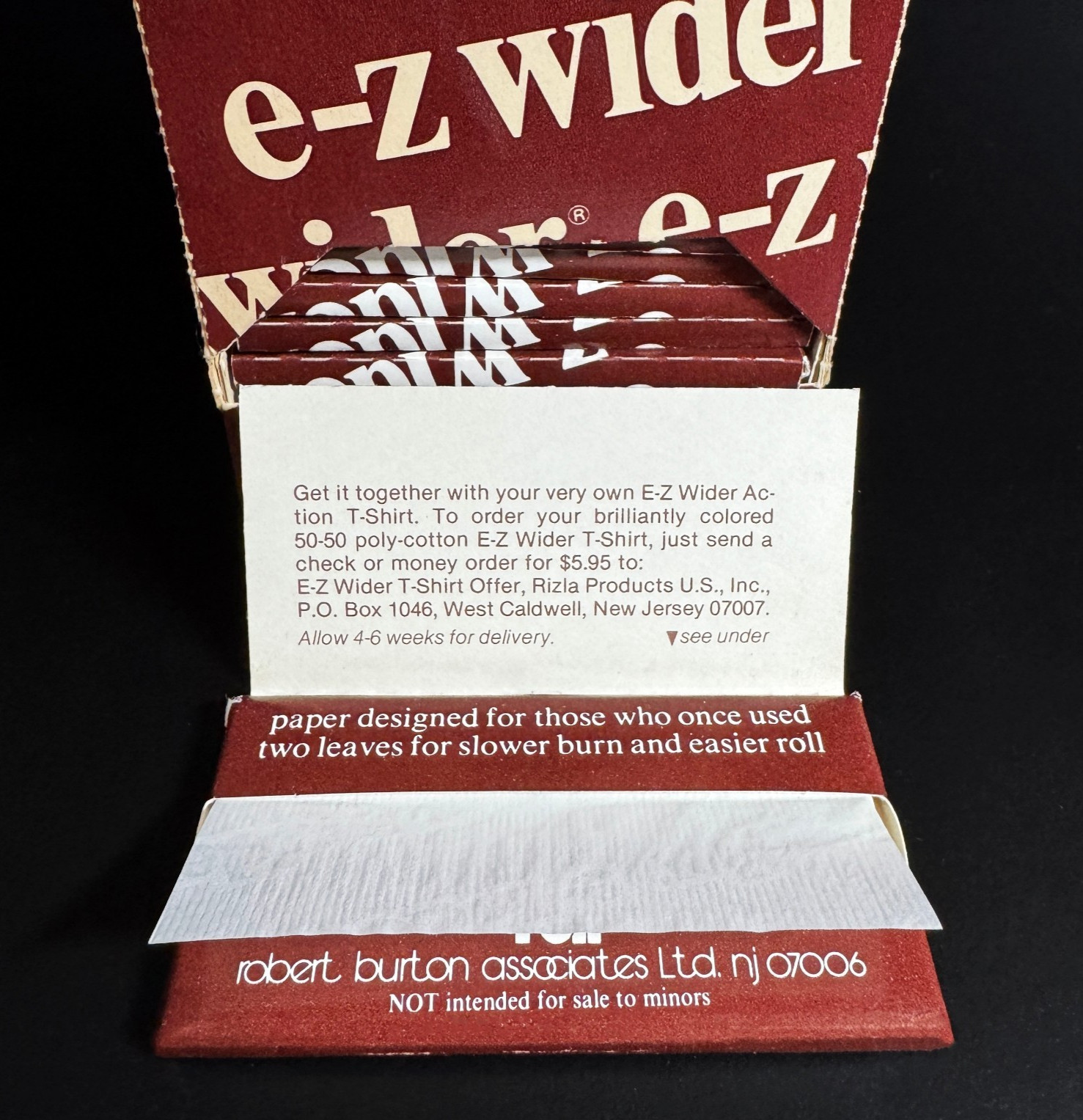Vintage E-Z Wider Double Width Rolling Papers 25 Pack Display Box w/ 19 Packs