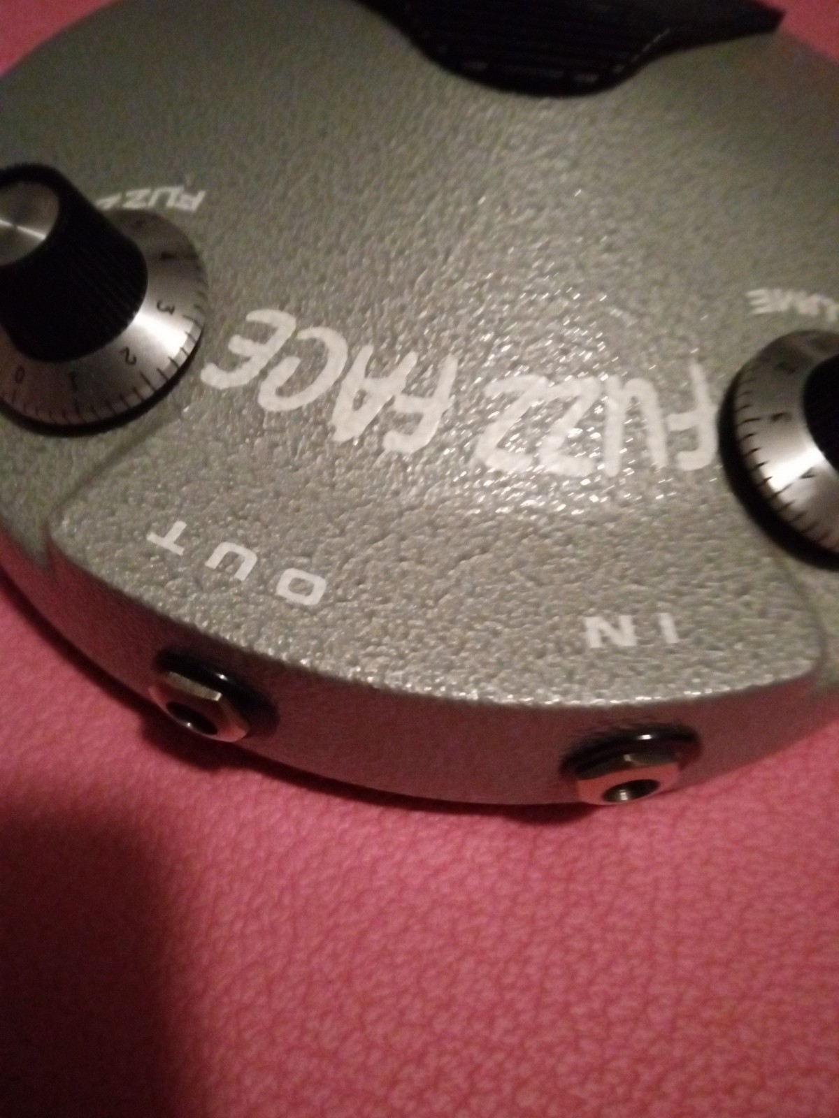 Dallas Arbiter fuzz face Cornell pedal