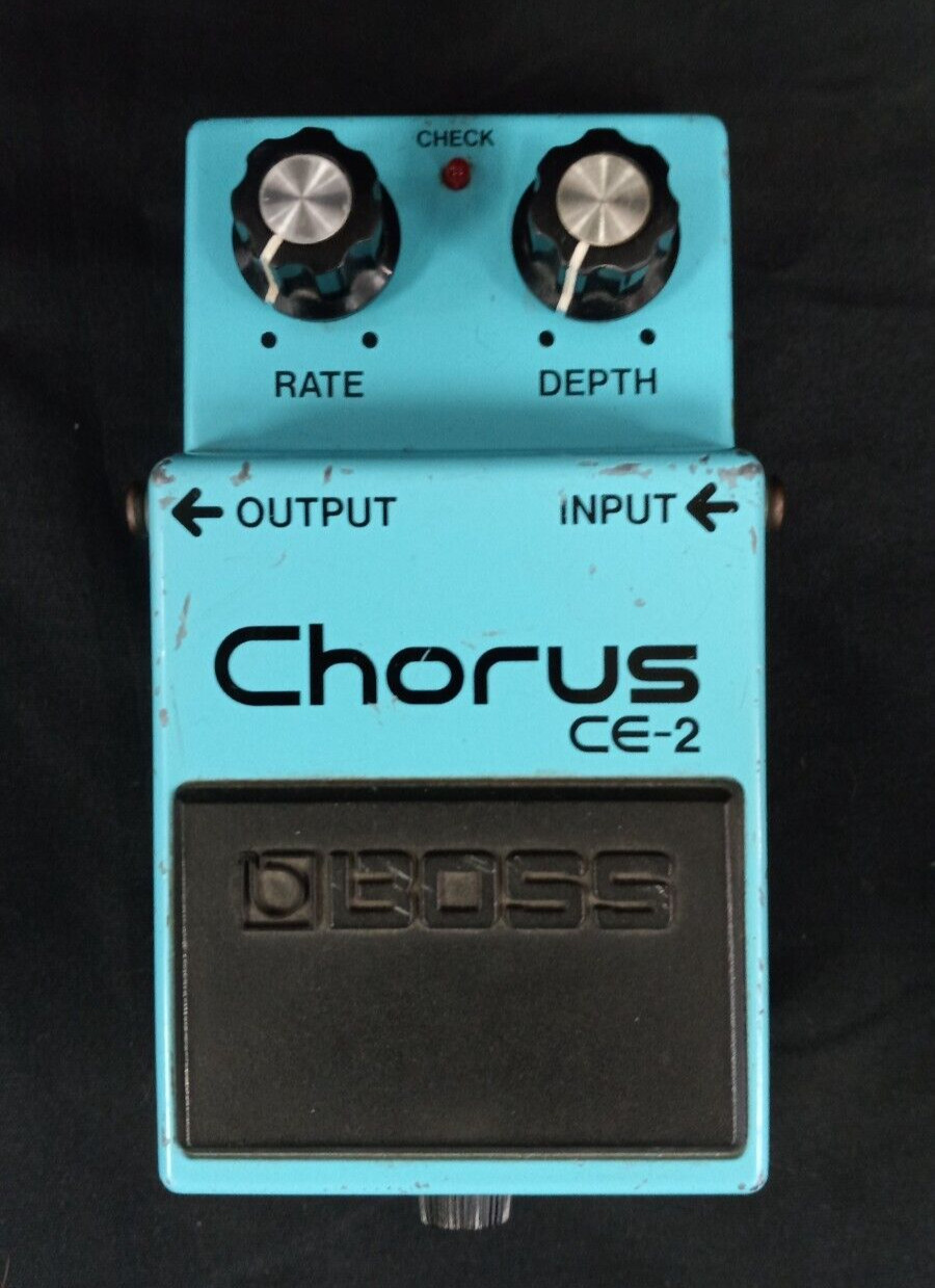 Boss Chorus CE-2 Guitar Pedal Made In Japan Green Label (READ DESCRIPTION)