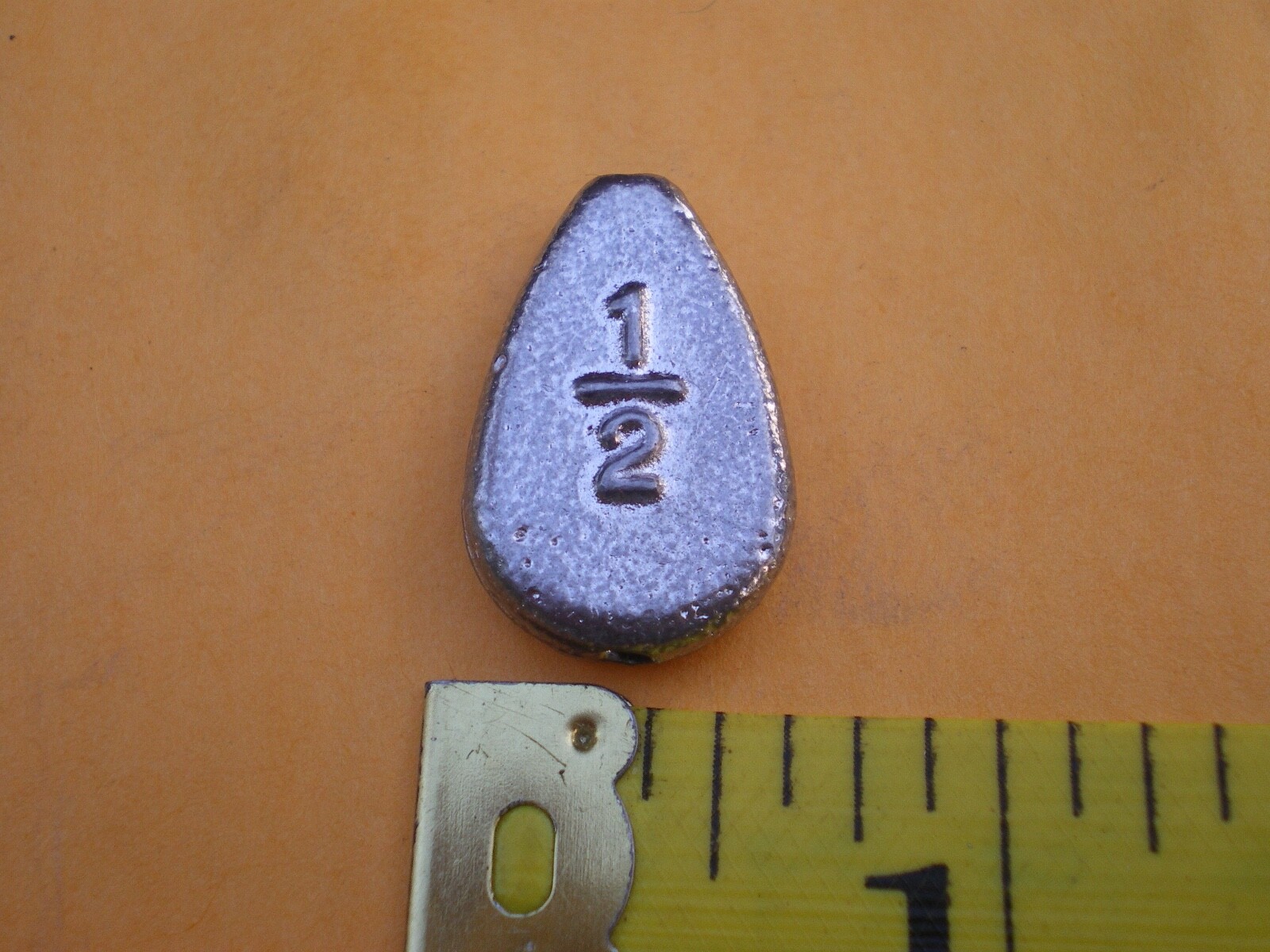 45 PCS. NO ROLL FLAT SLIP/SLIDE SINKER 5/8, 1/2, 3/8 OZ. 15 EACH, GOOD QUALITY