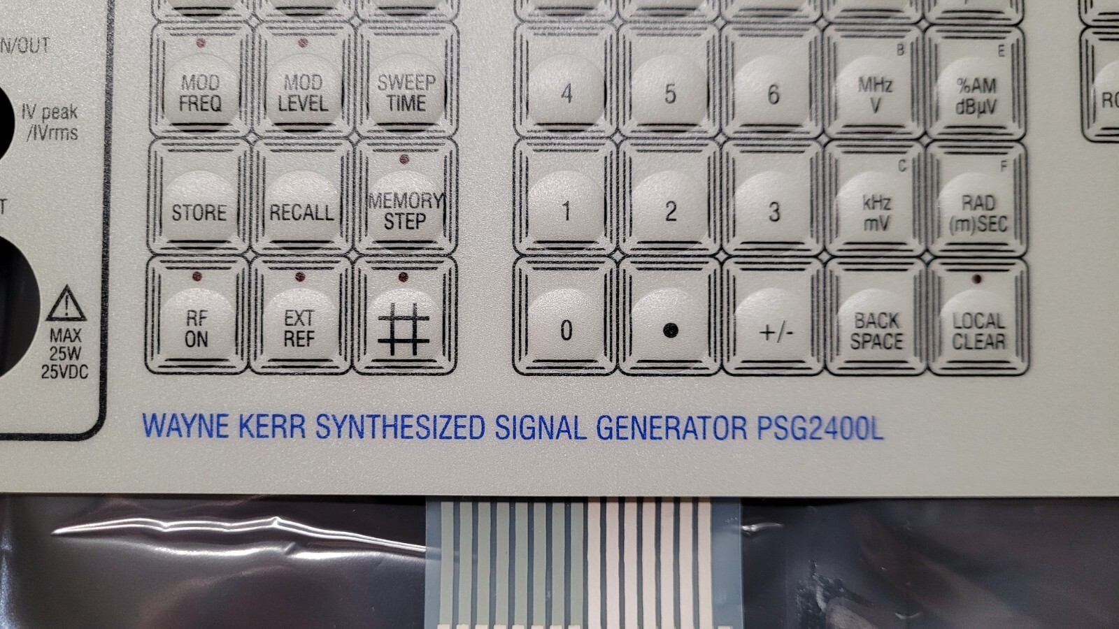 Wayne Kerr PSG2400L Synthesized Signal Generator Panel No.1