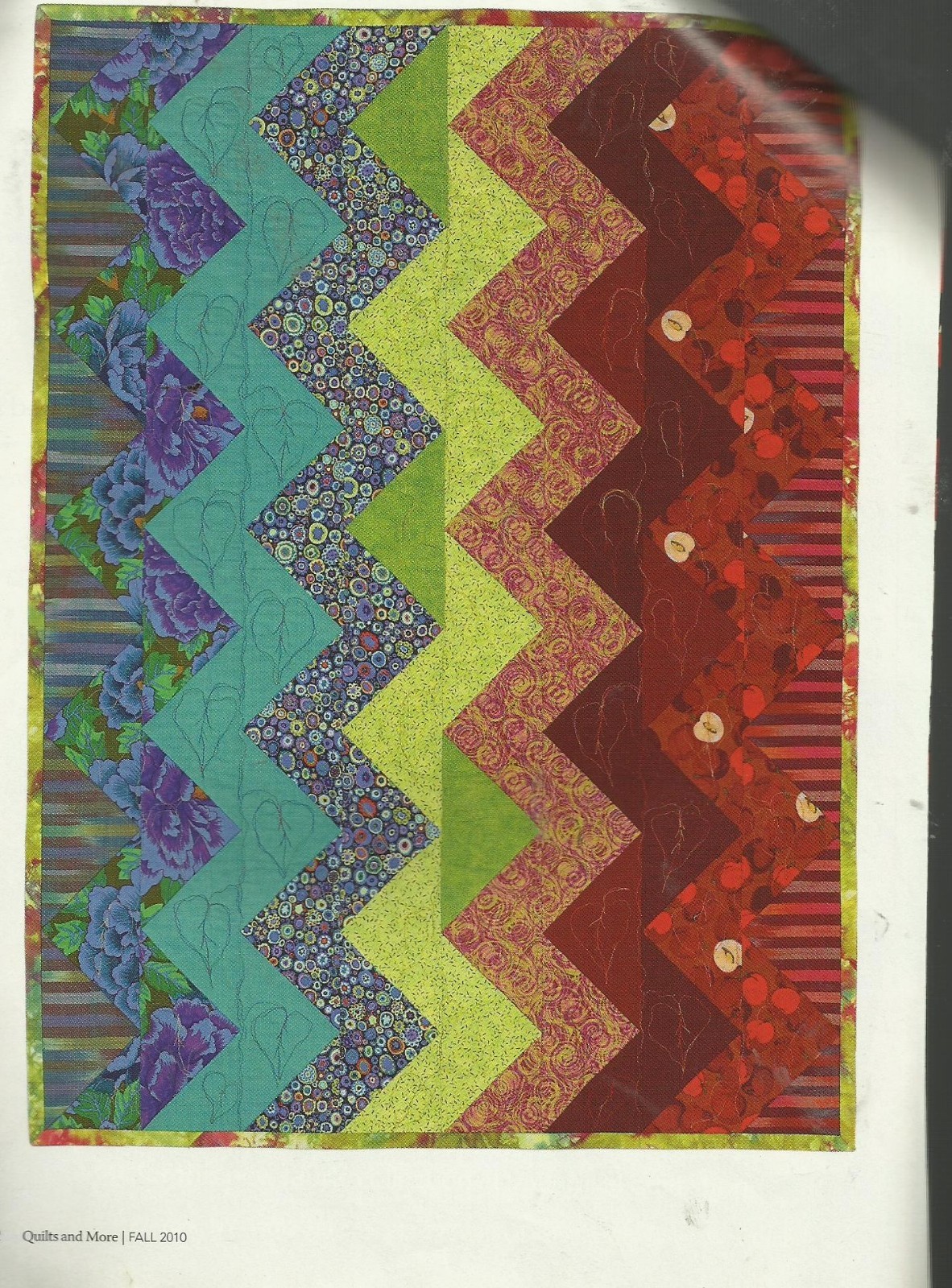 E0672 TRIANGLE TWIST QUILT PATTERN/INSTRUCTIONS