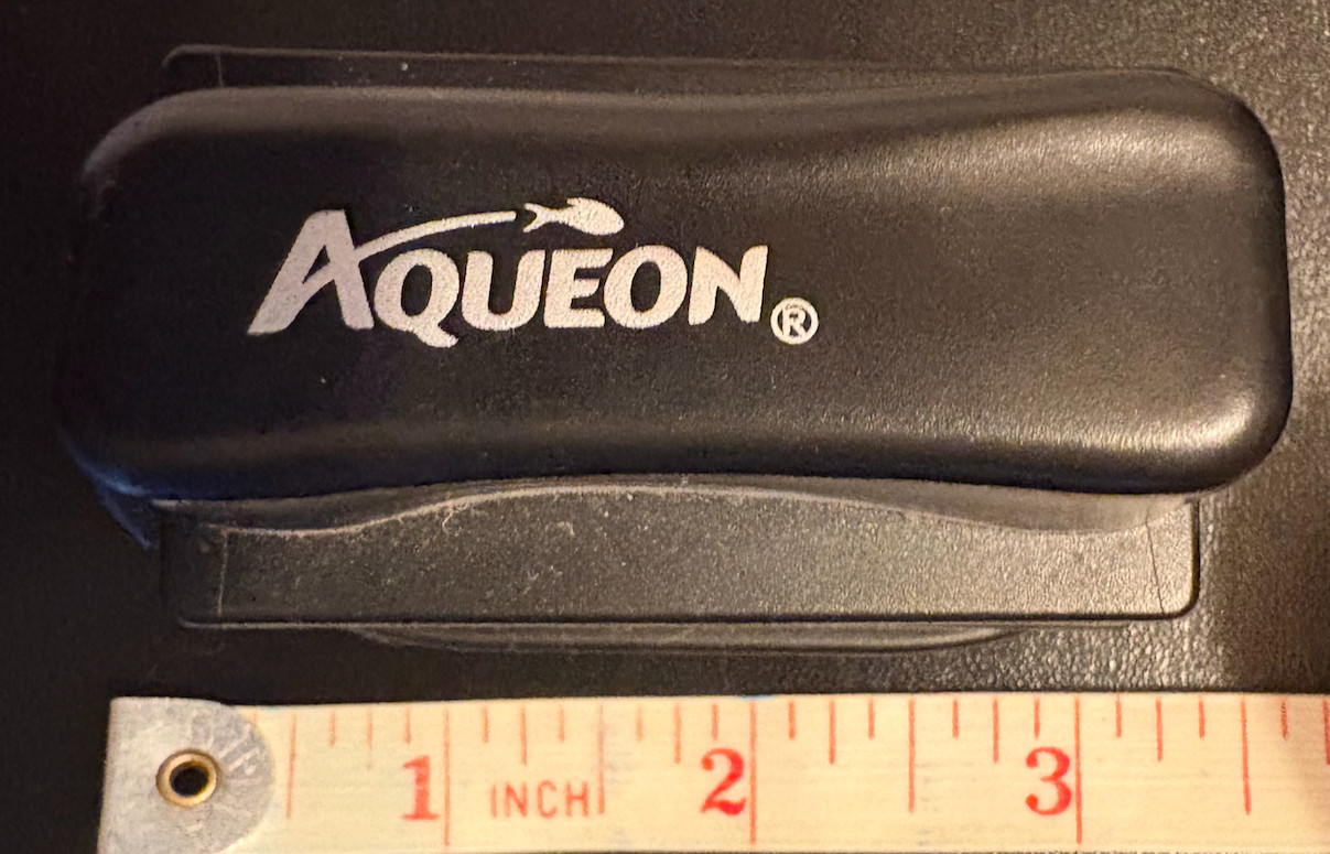 AQUEON Algae Cleaning Magnet Cleaner 3" - Paperwork Included