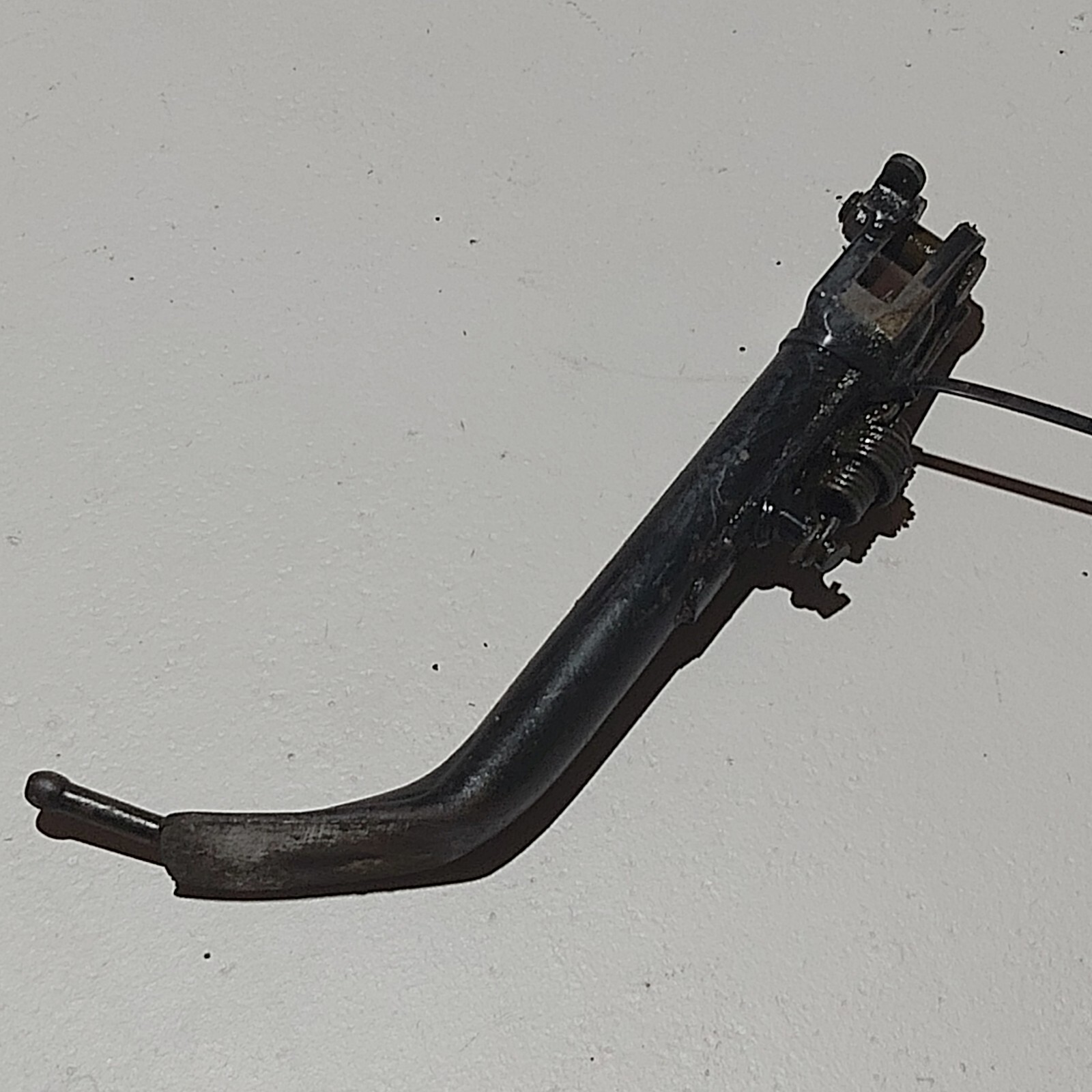 GENUINE SUZUKI VL125 INTRUDER LC 1999-2005 SIDE STAND AND SPRING