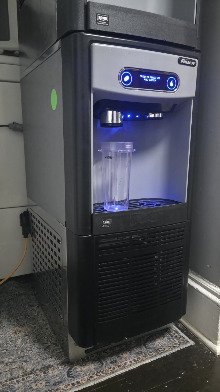 Follett 7CI100A Countertop Ice Maker and Water Dispenser