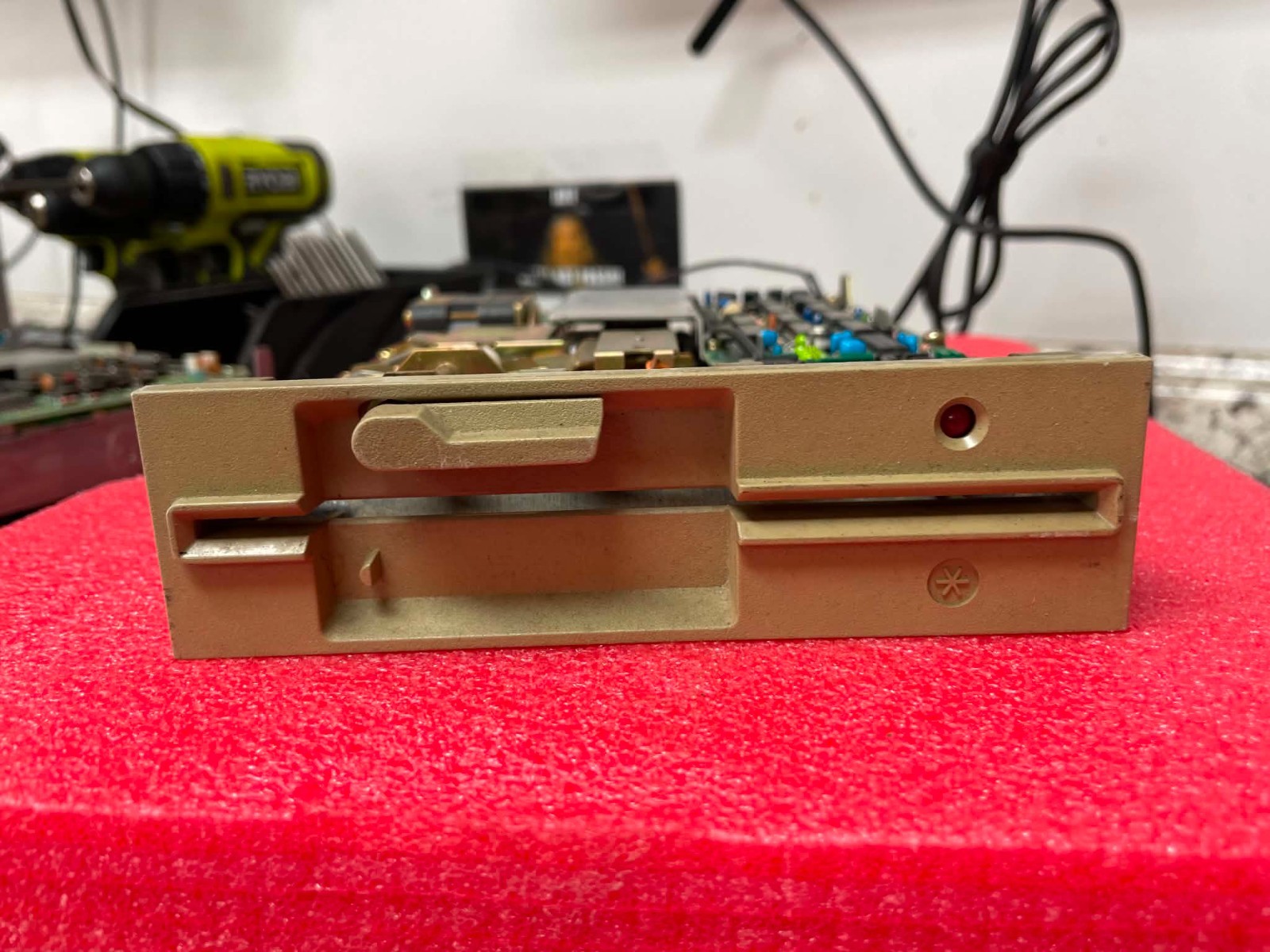 Vintage Retro IBM 5150 5160 5170 Alps DFC222B01A Beige 5.25" Floppy Drive 360K