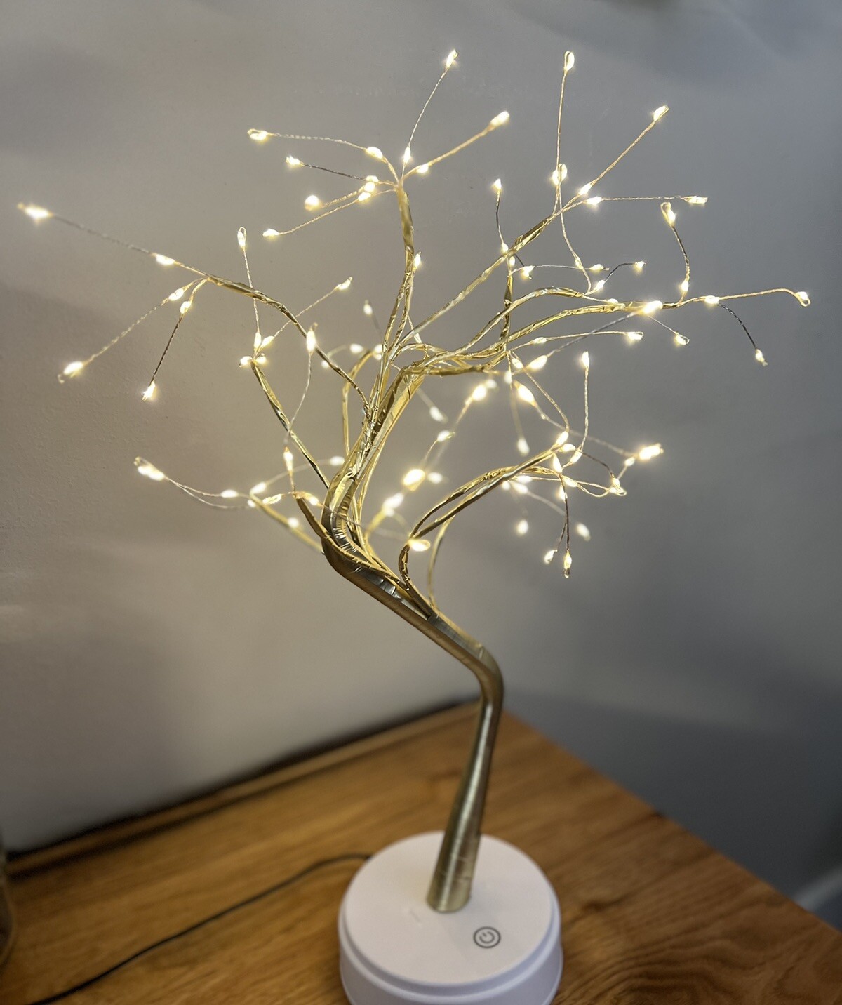 108 LED Gold Decorative Tree. USA. Touch On/Off, Battery Or Plug In