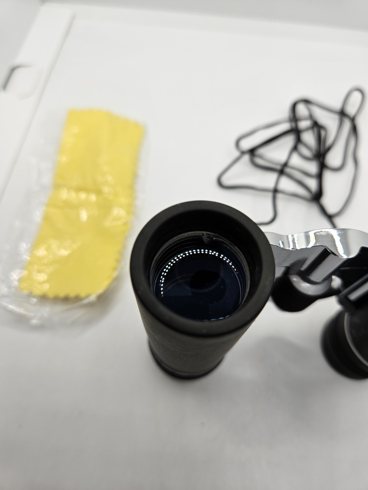 Vivitar binoculars 8x21DCF with Case And Cloth