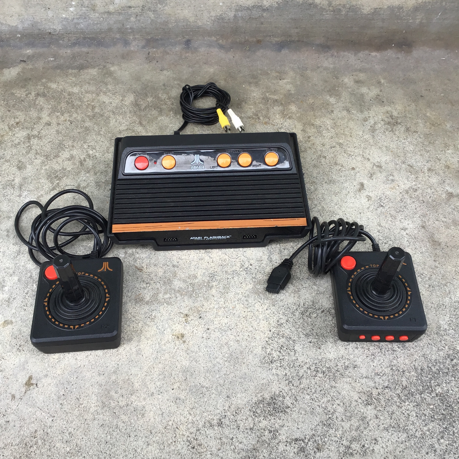 Atari Flashback Plug and Play Video Game Console AR3230 Controllers Tested