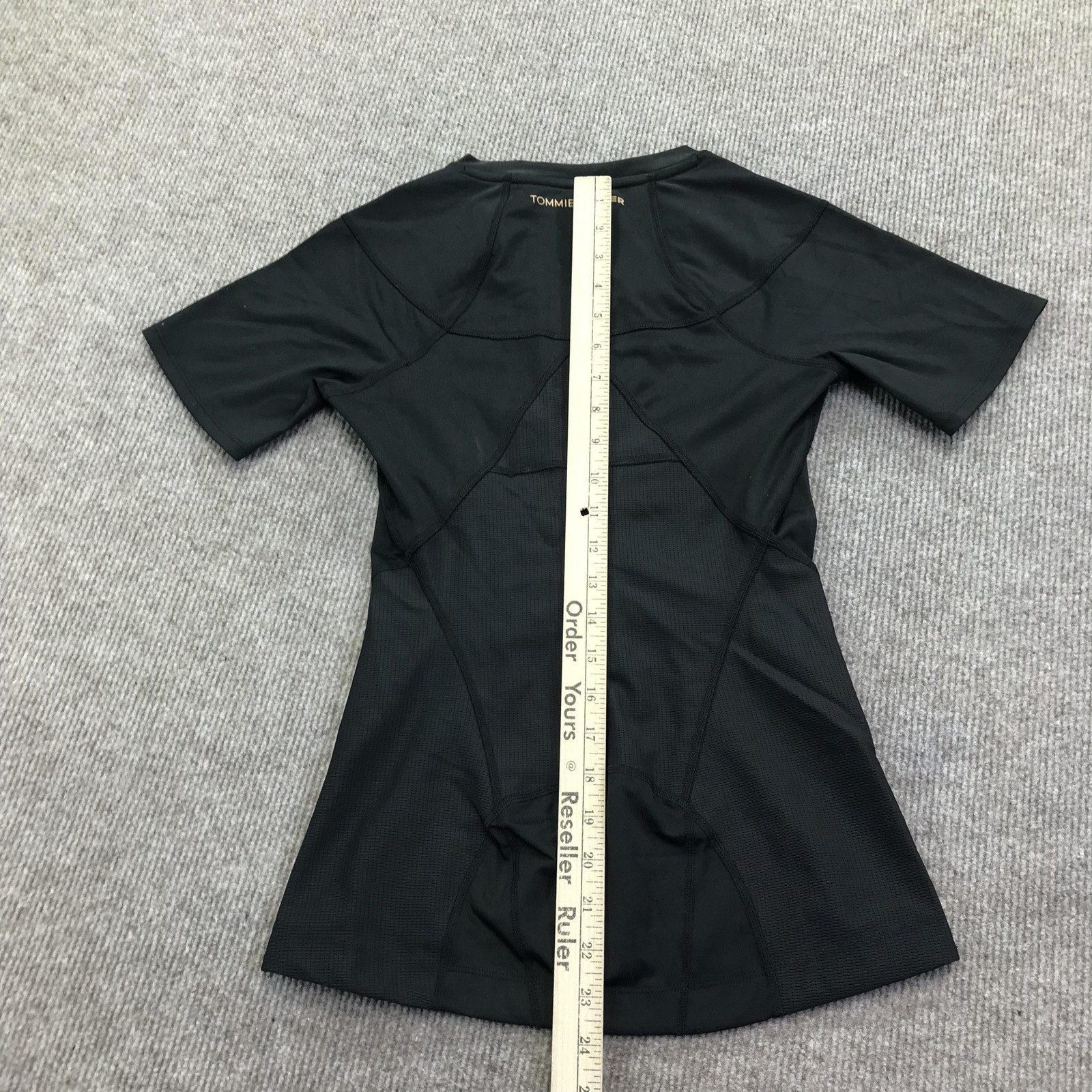 Tommie Copper Womens Back Support Compression Shirt Medium Black Short Sleeve