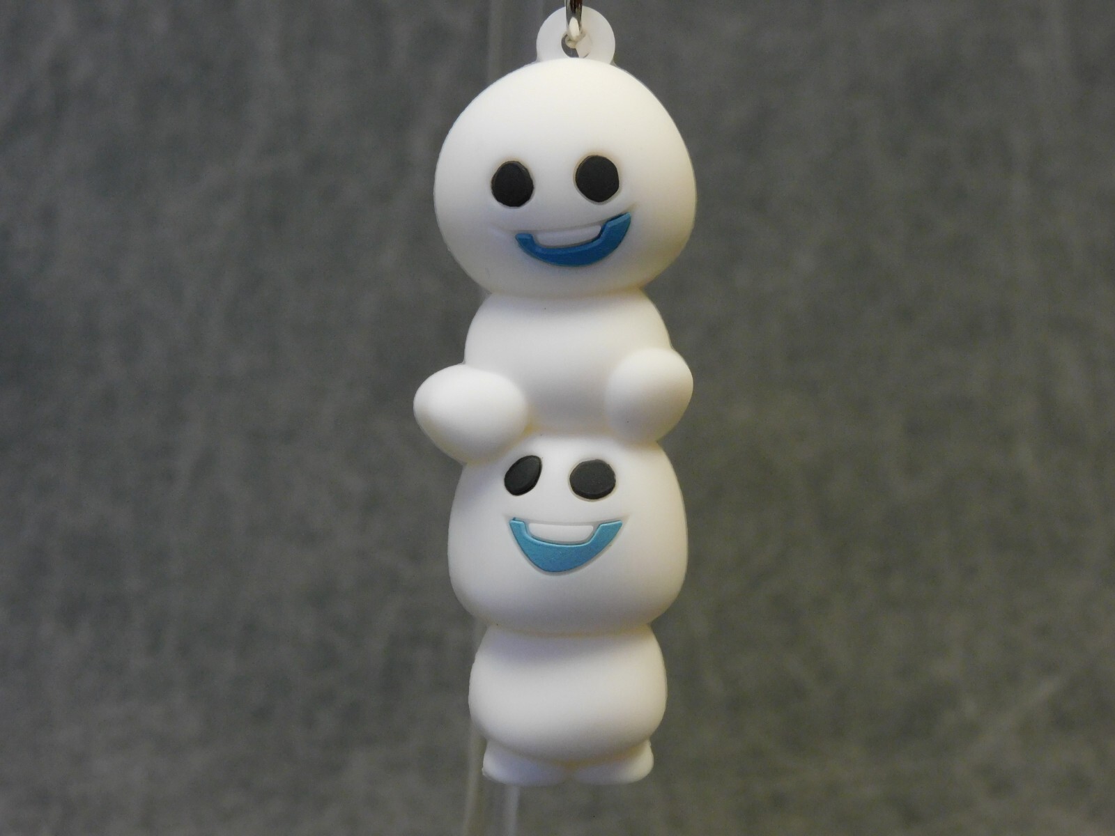 Frozen NEW * Snowgies Clip * Blind Bag 10th Anniversary Disney Series 56