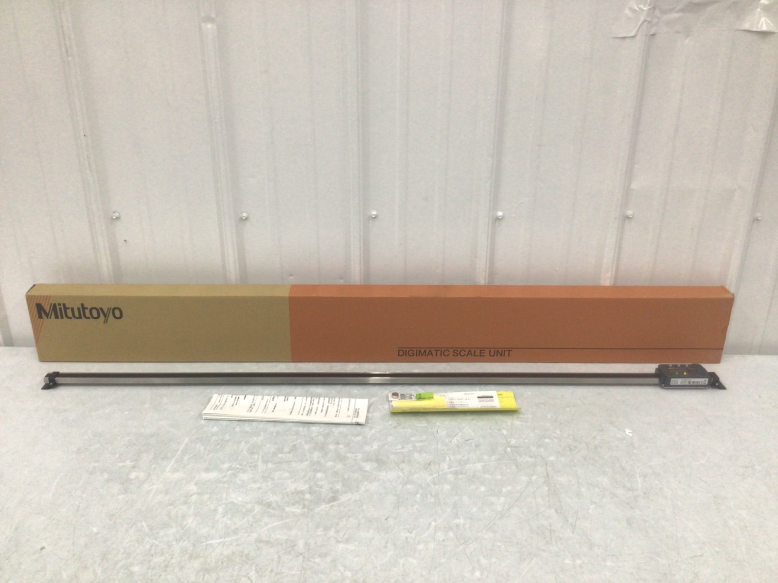 Mitutoyo 572-477 40In.Dm Scale Unit/Multi-Functionhor 39X552