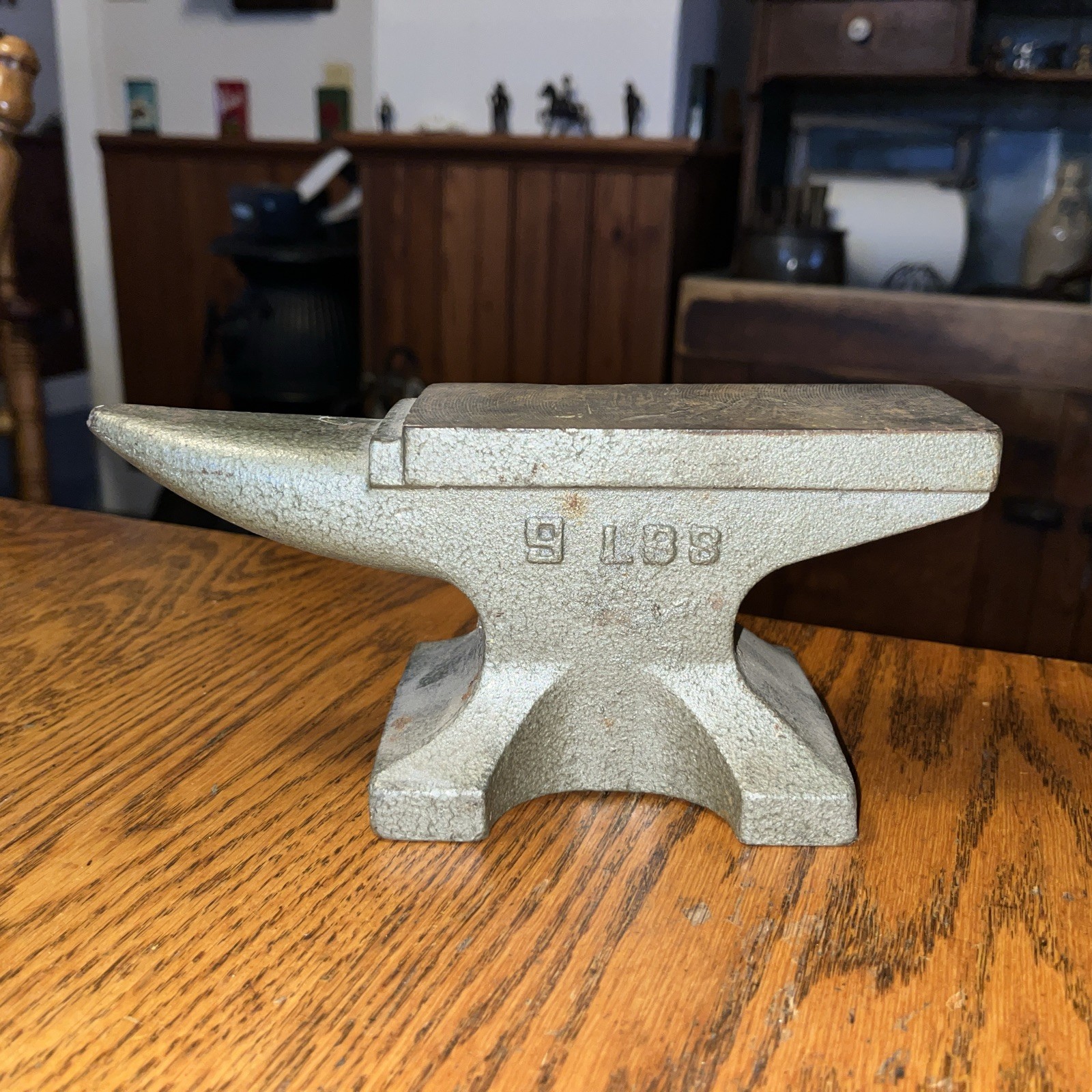 8 Lb 4 Oz ANVIL IRON BLACKSMITH JEWELER GUNSMITH TOOL CAST POUND GRAY SILVER