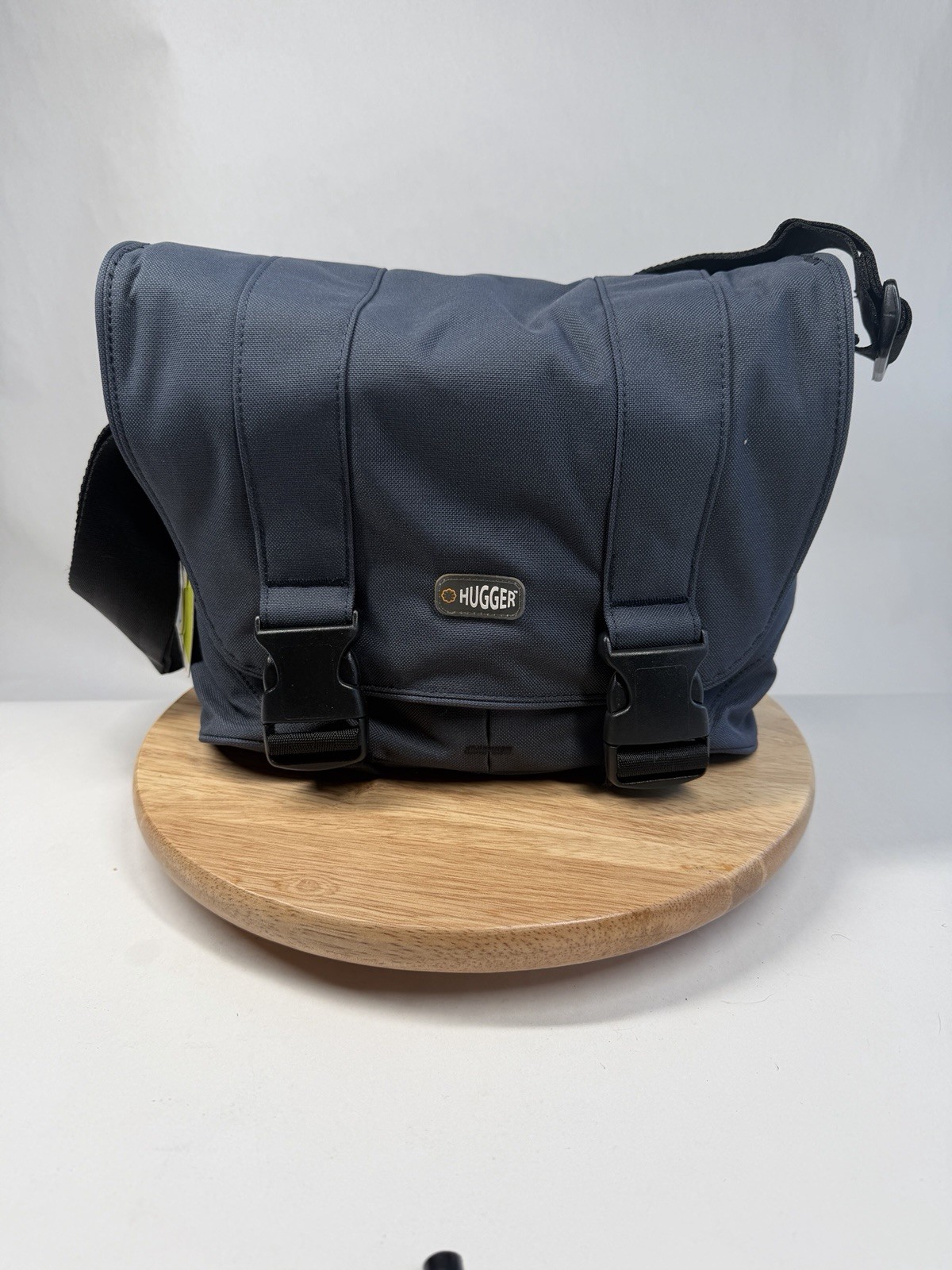 Hugger Camera/Crossbody Bag Model 1975 Navy Blue
