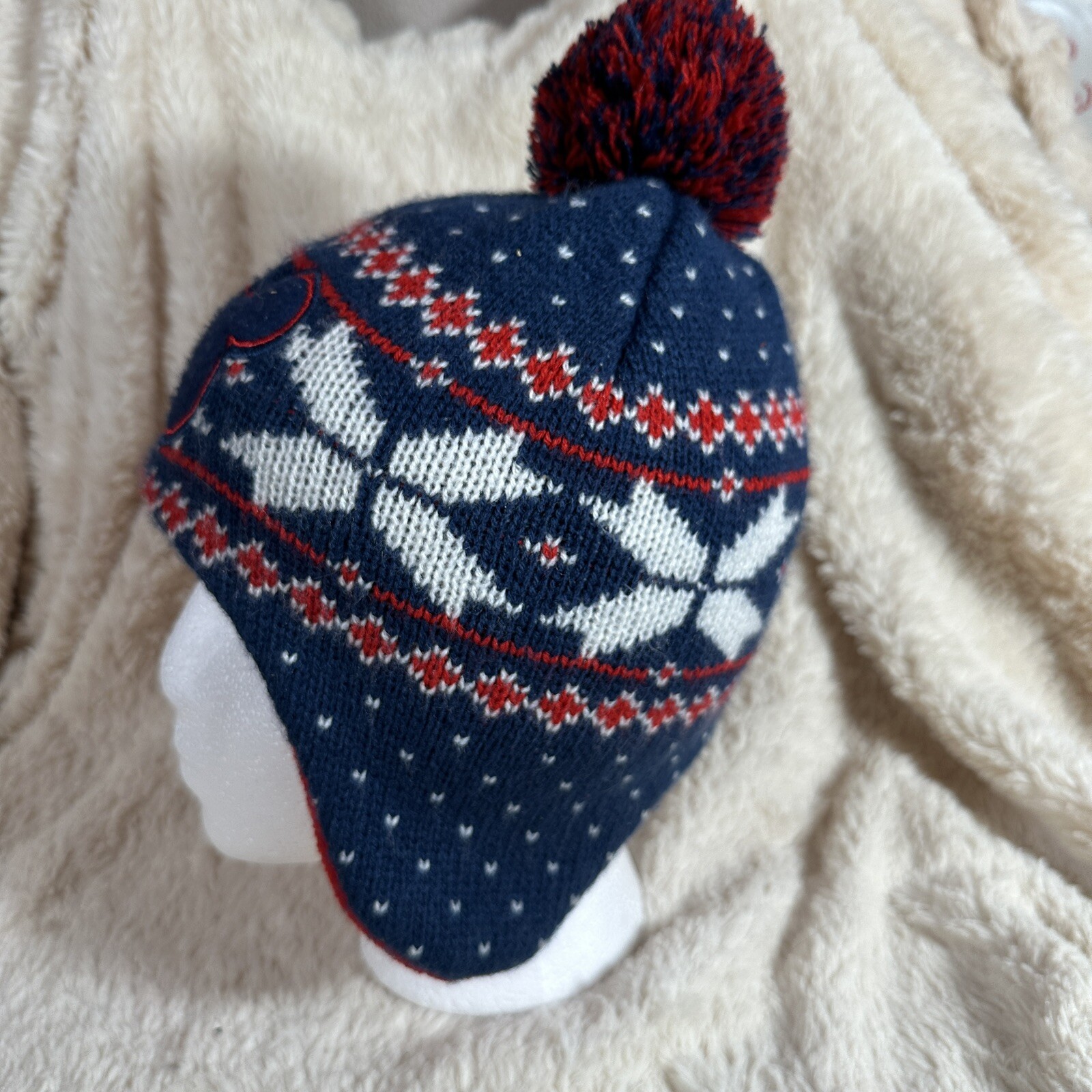 Disney junior Hat Toboggan One Size Unisex See Photos For Measurements