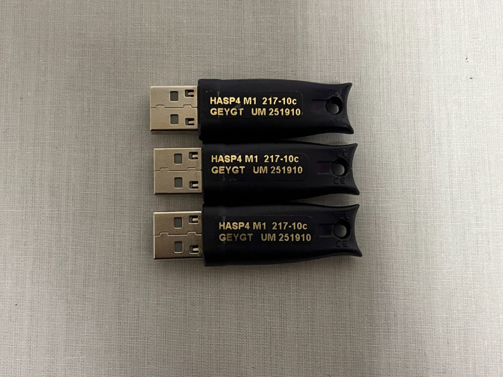 Aladdin SafeNet HASP4 M1 217-10c USB Security Key Dongle LOT OF 3 (A) - USED