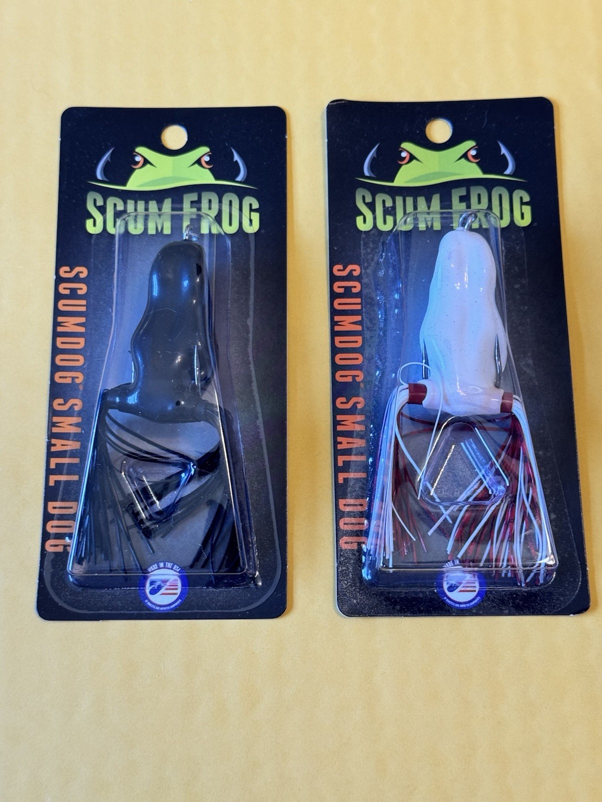 (LOT OF 2) SCUM FROG SCUMDOG SMALL DOG 1/2OZ SDS1902 BLACK/SDS1903 WHITE