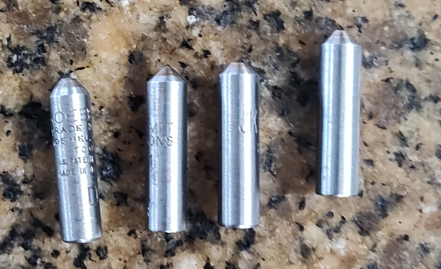 🗽1/4" DIA INDUSTRIAL DIAMOND  1-KOEBELITE, 3-JK SMIT