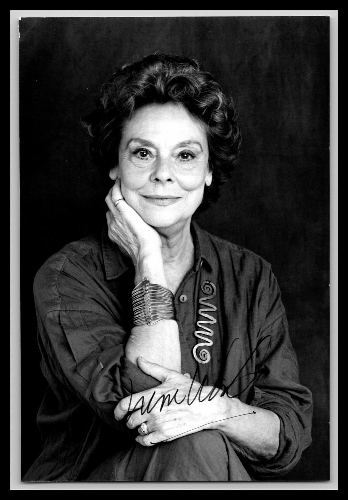Irene Worth - Actress - 3.5x5 Photo - Signed | Autograph