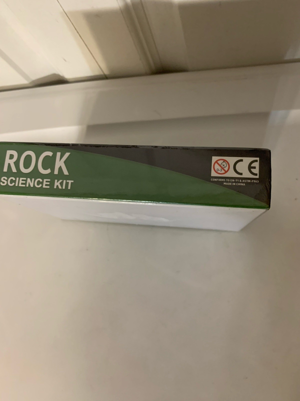 Rock Science Kit Guide And Magnifier 15 Rocks