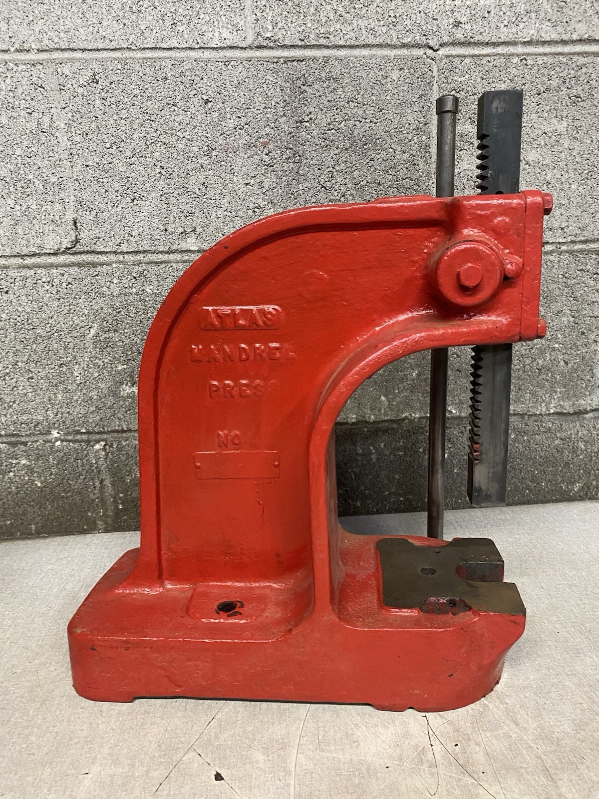 Atlas No. 0 Mandrel Bench Mount Arbor Press 5-1/2” Throat