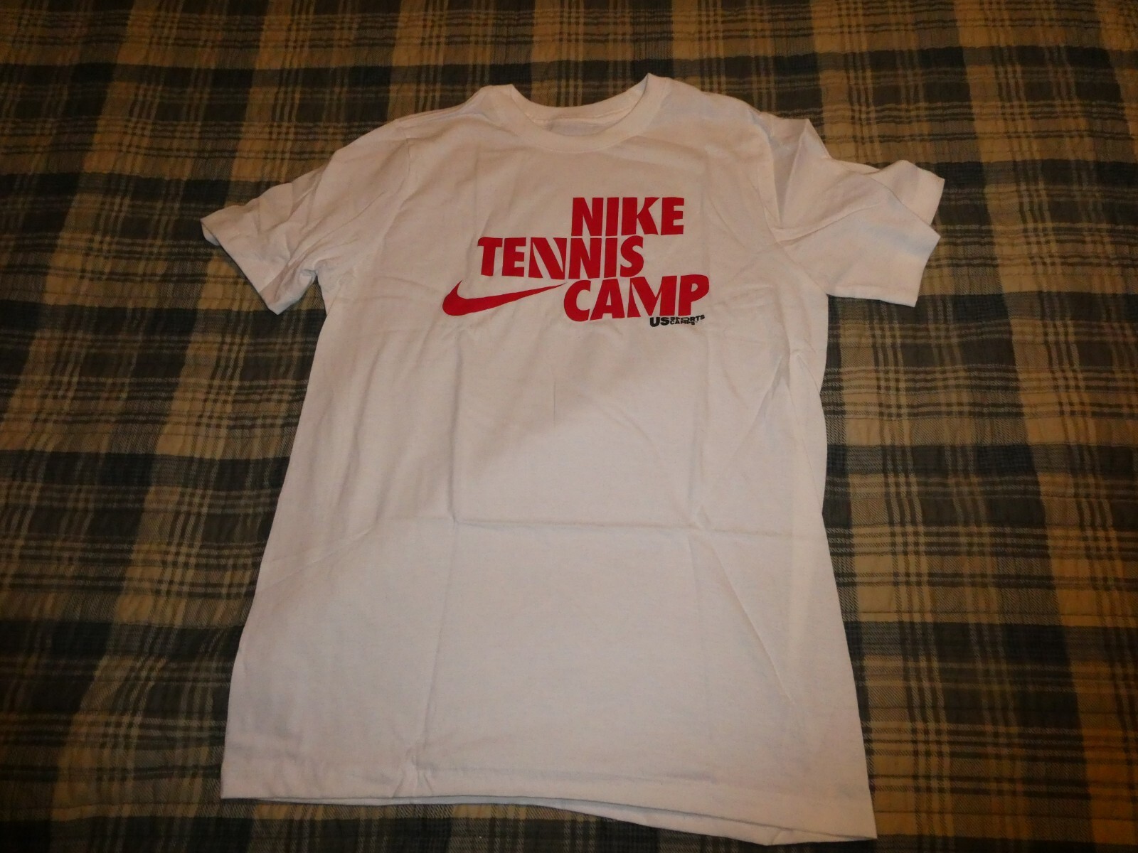 Nike Tennis Camp 2024 US Sports Shirt Youth Large White Crew Neck Short Sleeve