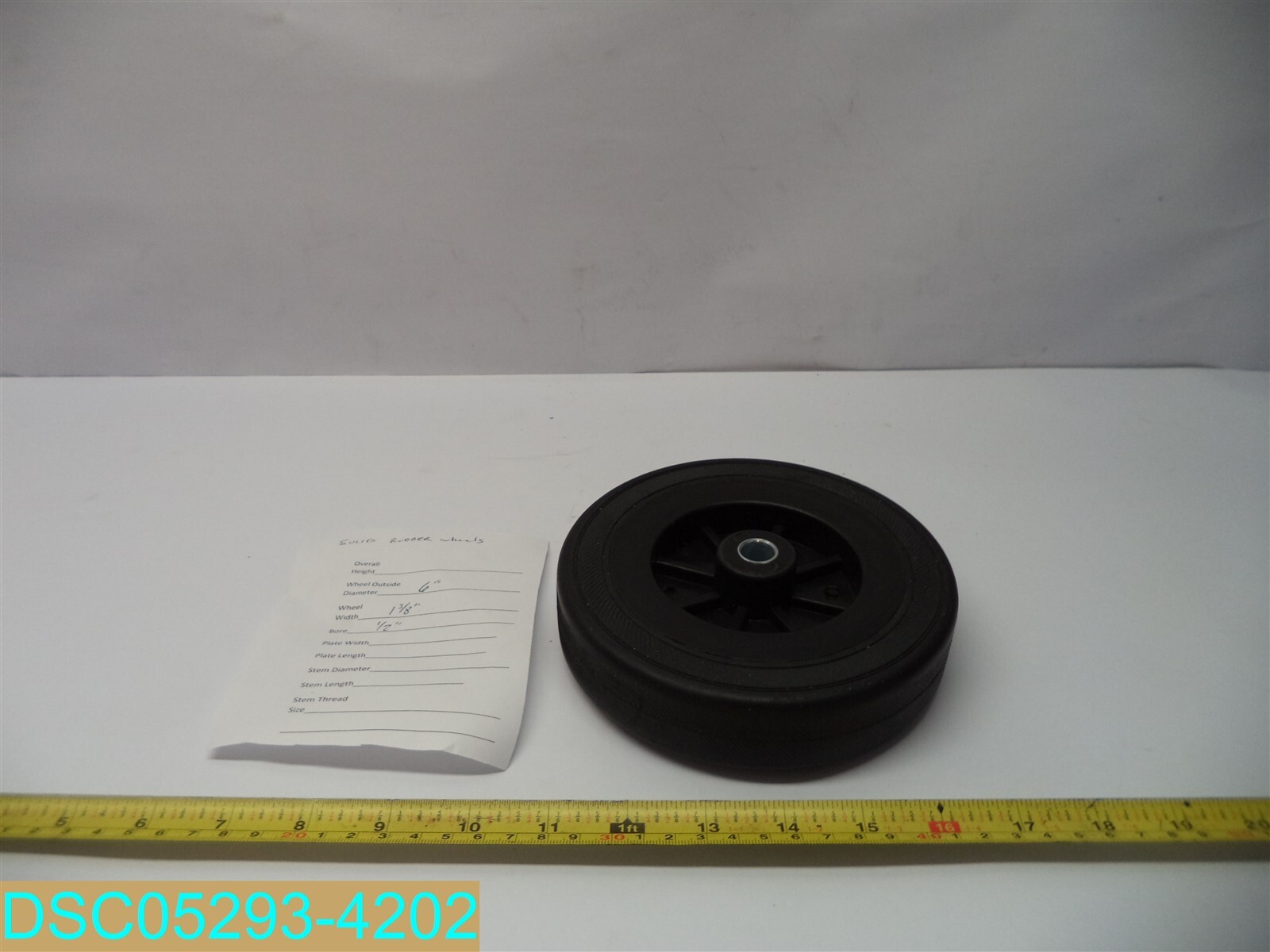 6" SOLID RUBBER WHEELS 1-3/8" W X 1/2" BORE