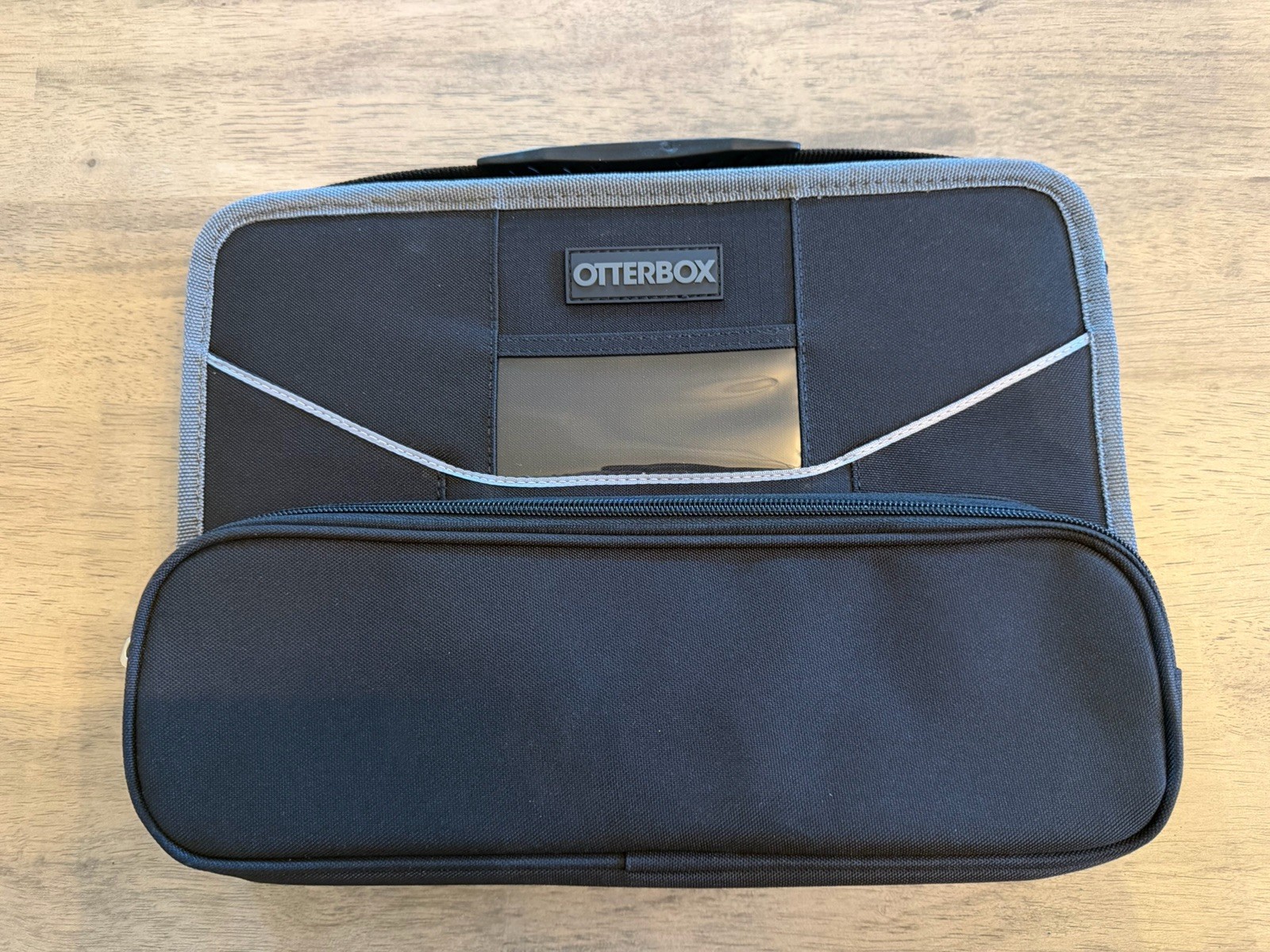 OTTERBOX Hard Shell Carrying Case For Chromebook, laptop, Ipad Computer 12” x 8”