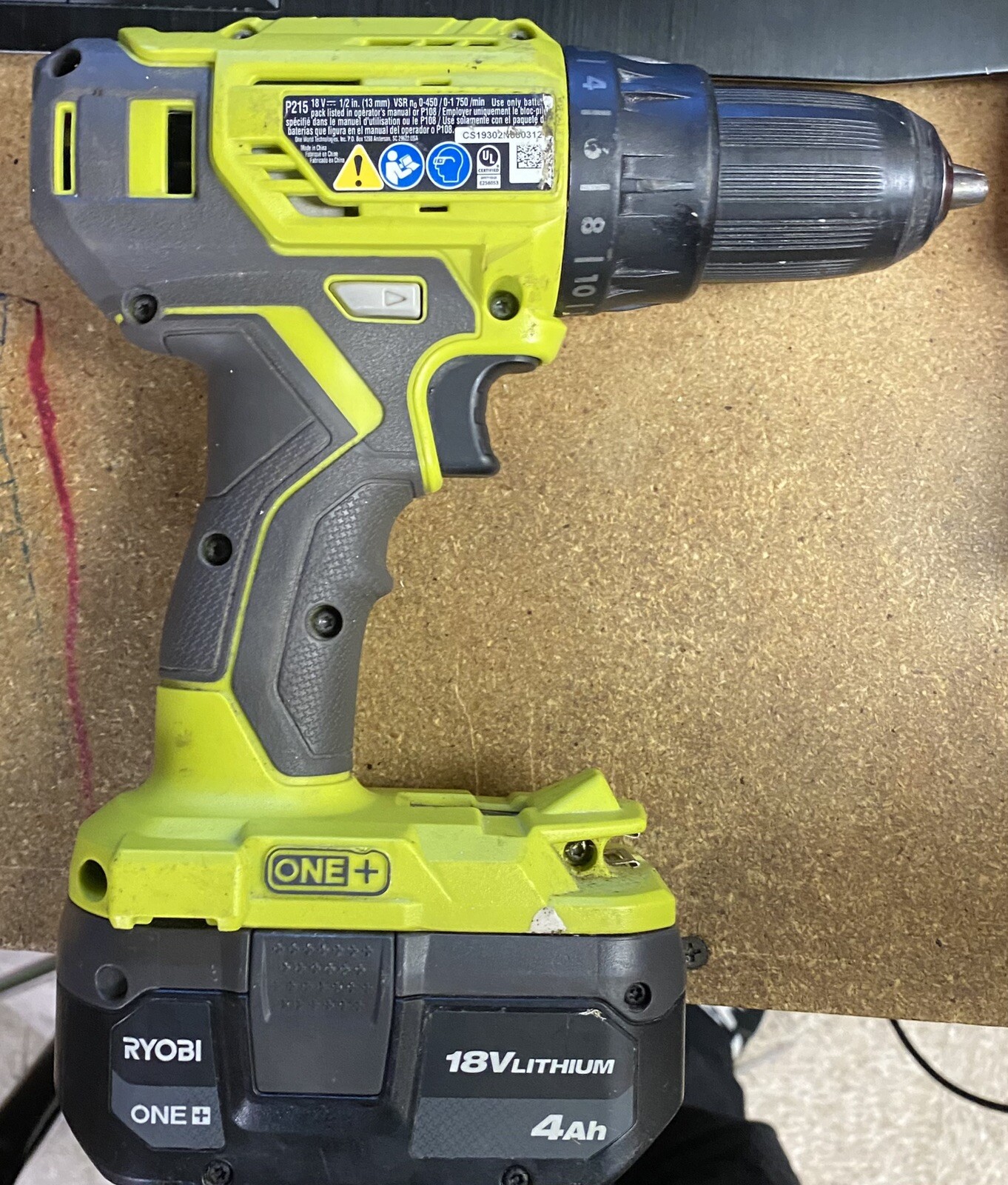 Ryobi P215 Cordless Drill 18 volt 1/2 in Drill With Battery Included