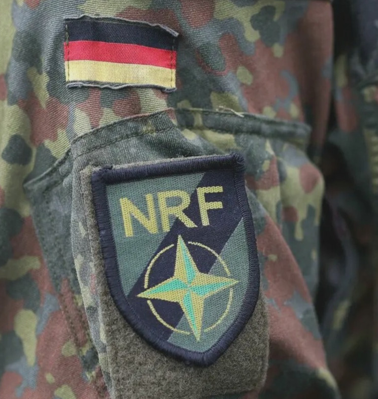 NATO RESPONSE FORCE DEPLOYMENT bordering UKRAINE vêlkrö 2-PC: NRF + GERMAN FLAG