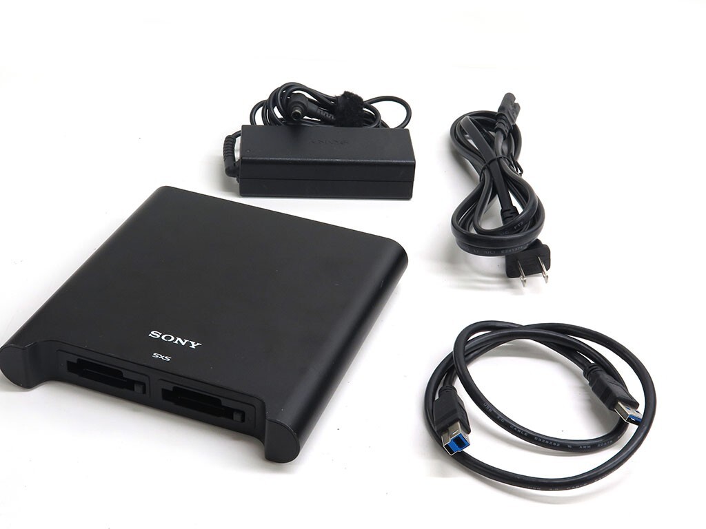 Sony SBAC-UT100 dual SxS Pro Pro+ memory card reader Thunderbolt & USB 3.0 US30