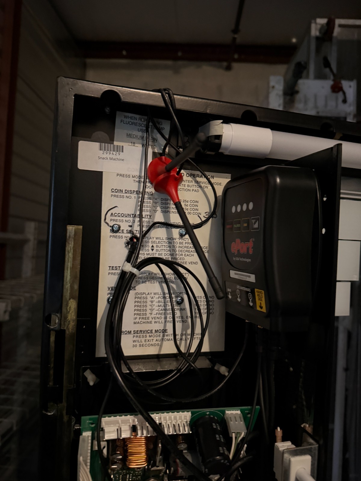 Snack Vending Machine w/ Card Reader, Cash, Coin & Tap Pay, MDB Fully Feature