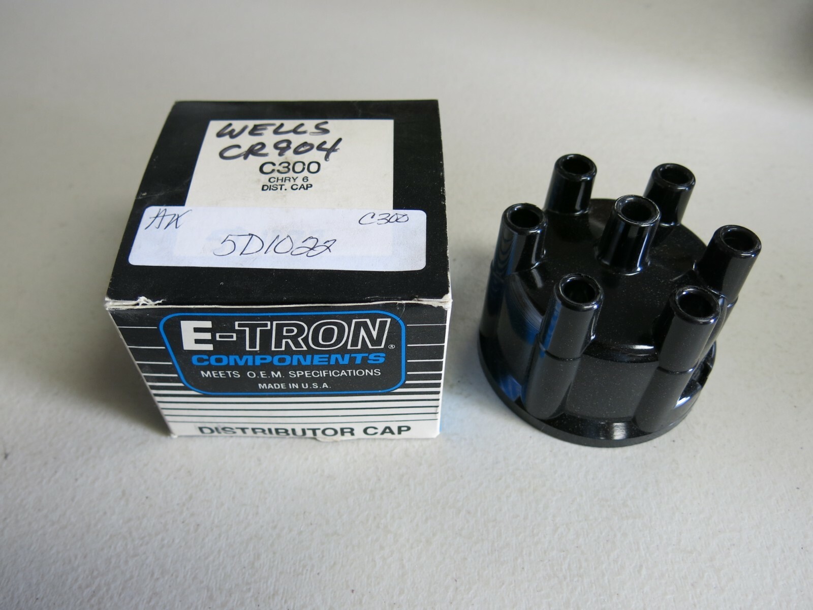 Distributor Cap E-TRON C300 5D1022 (AMC/Dodge/Jeep/Ply 1968-82)