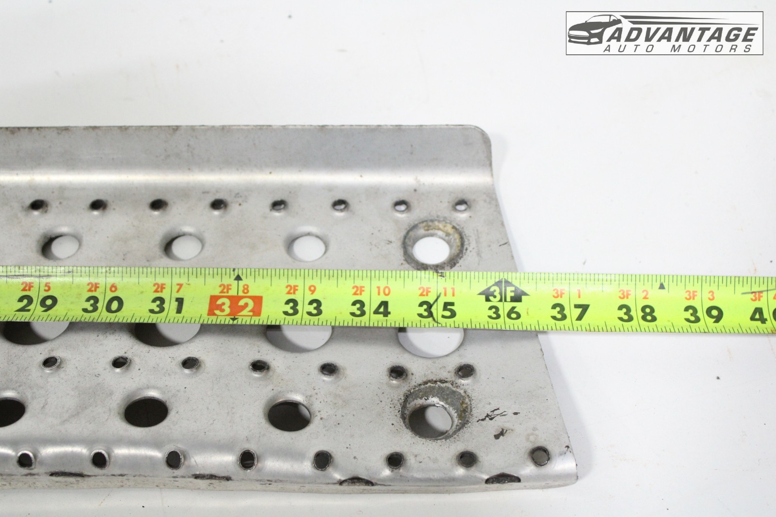 2018-2024 FREIGHTLINER CASCADIA 126 FRONT LEFT FAIRING METAL STEP PLATE OEM