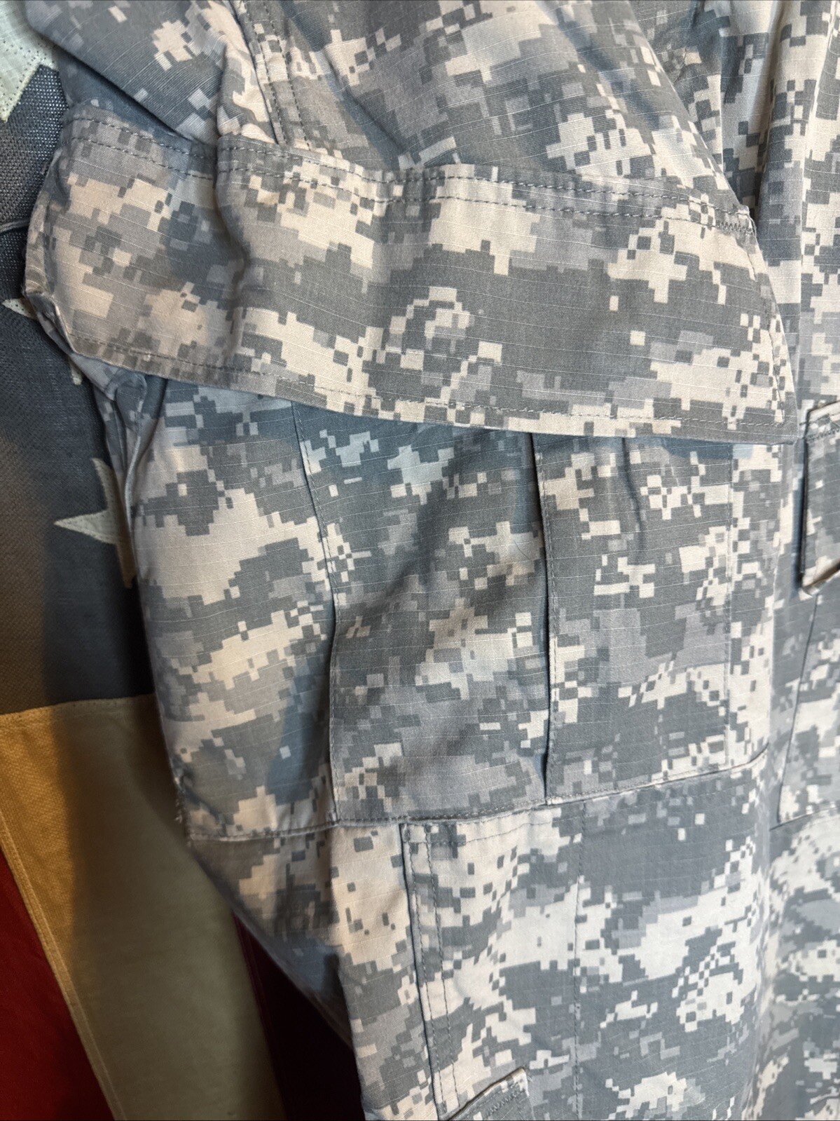 Medium XShort - Army Combat Pants ACU Digital Camo USGI 7809