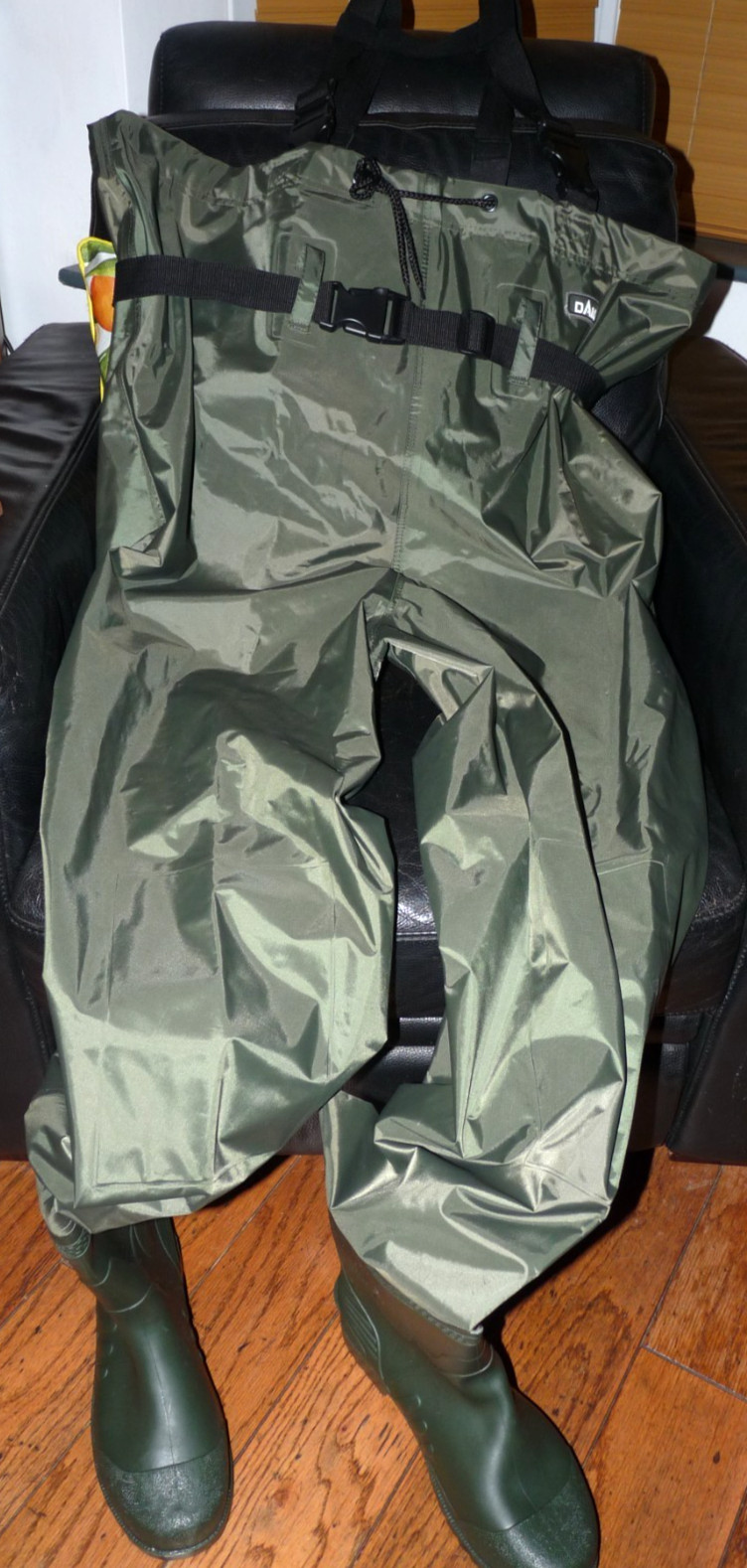 DAM fishing green nylon chest waders, rubber pvc backed, large, waist belt, mint